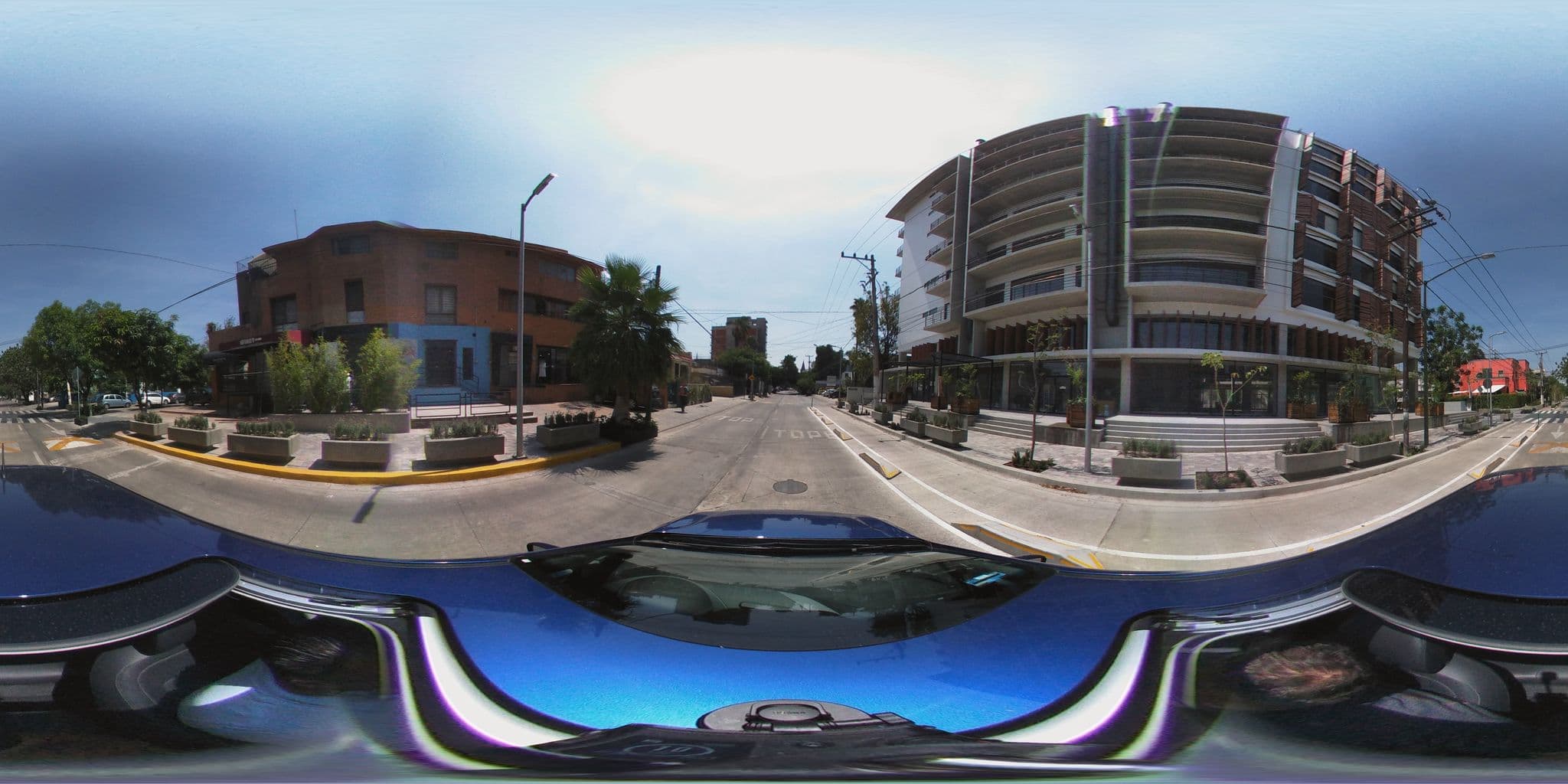 Street view near French Circle, Guadalajara — © ccossio (CC BY-SA · Mapillary)