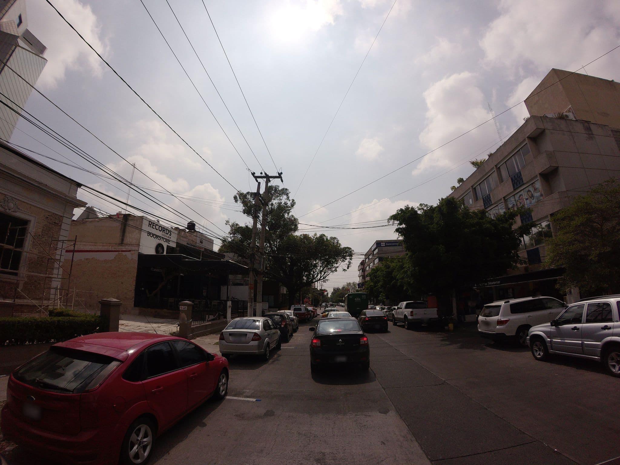 Street view near Edicion Uno Hotel Boutique, Guadalajara — © ccossio (CC BY-SA · Mapillary)