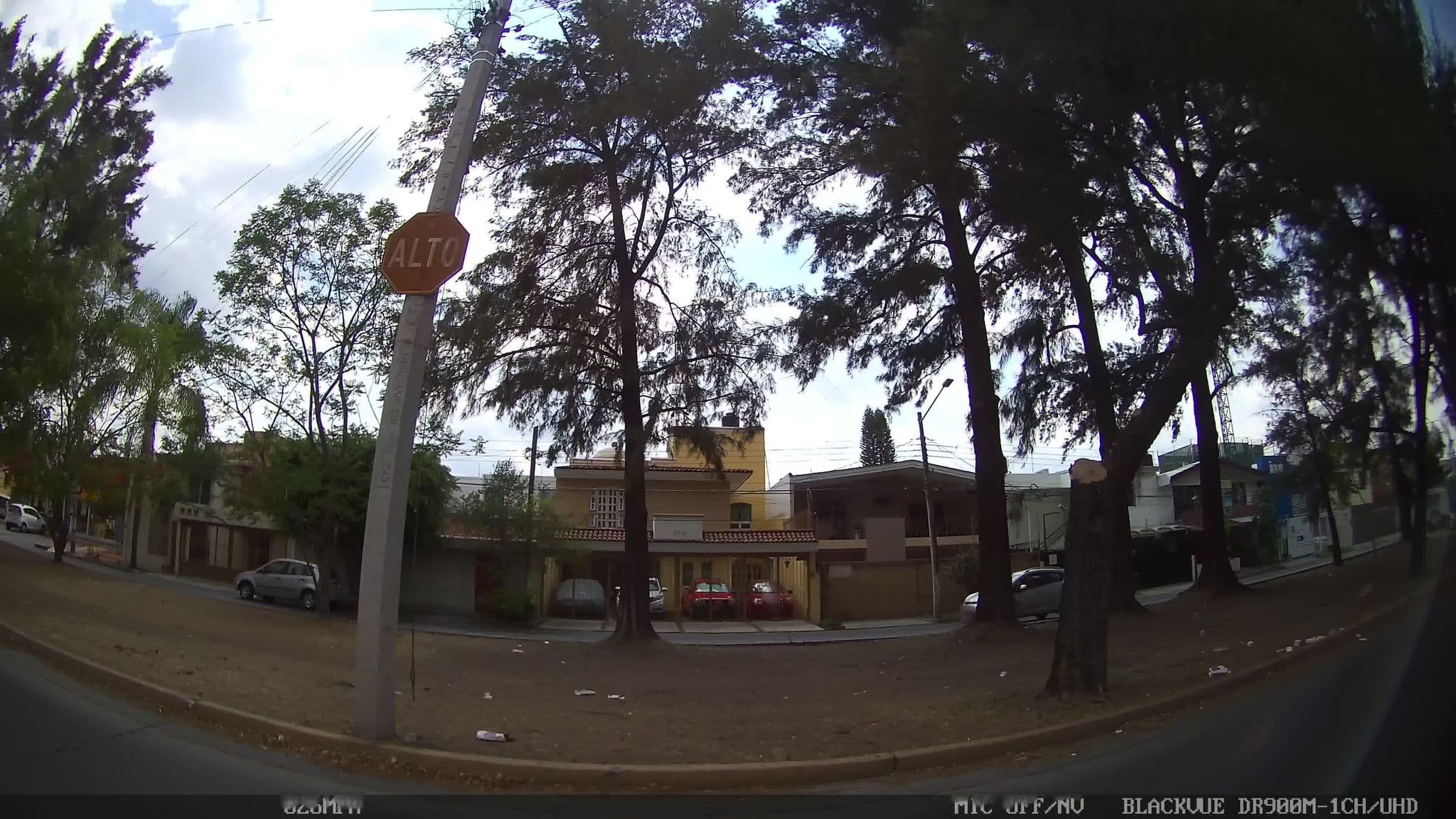 Street view near Esti-Liz, Guadalajara — © kaart_1 (CC BY-SA · Mapillary)