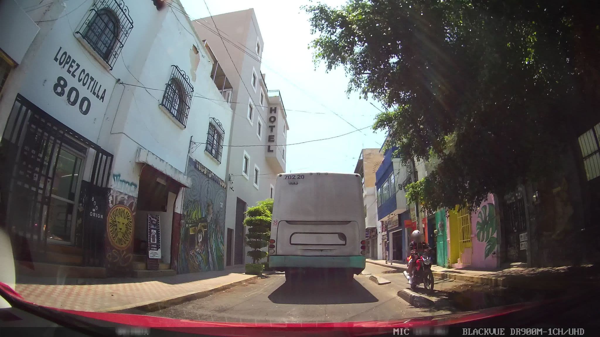 Street view near Back Packer, Guadalajara — © kaart_1 (CC BY-SA · Mapillary)