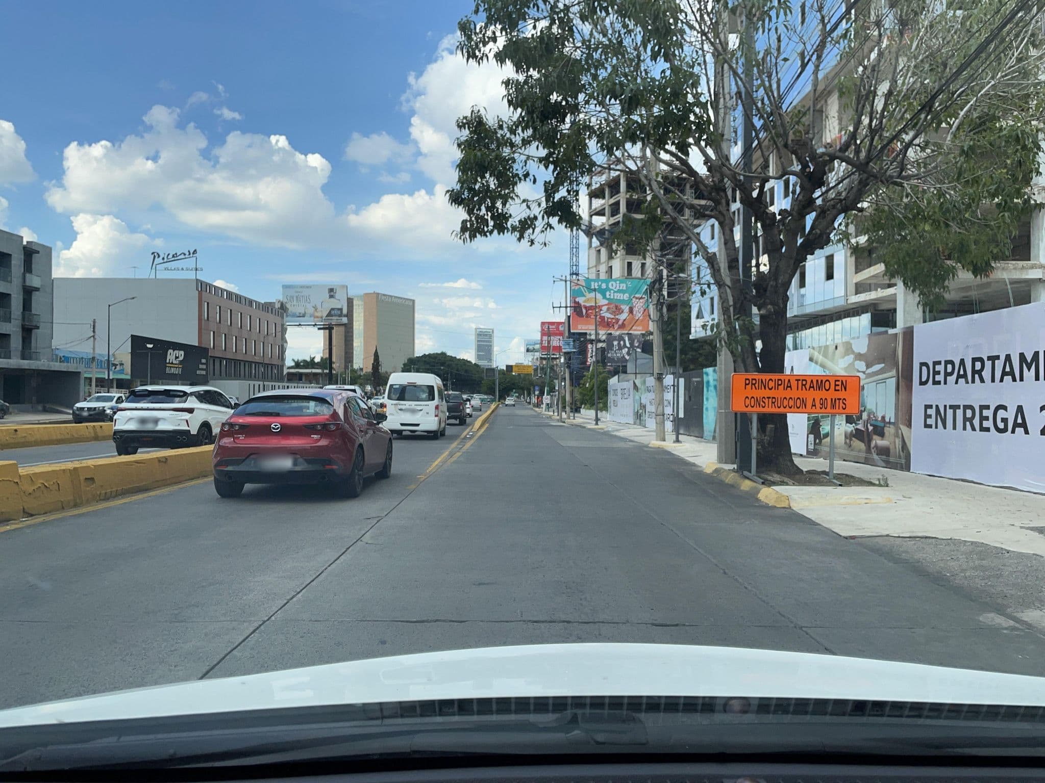 Street view near Hotel Gumont, Guadalajara — © DanielRguez14 (CC BY-SA · Mapillary)