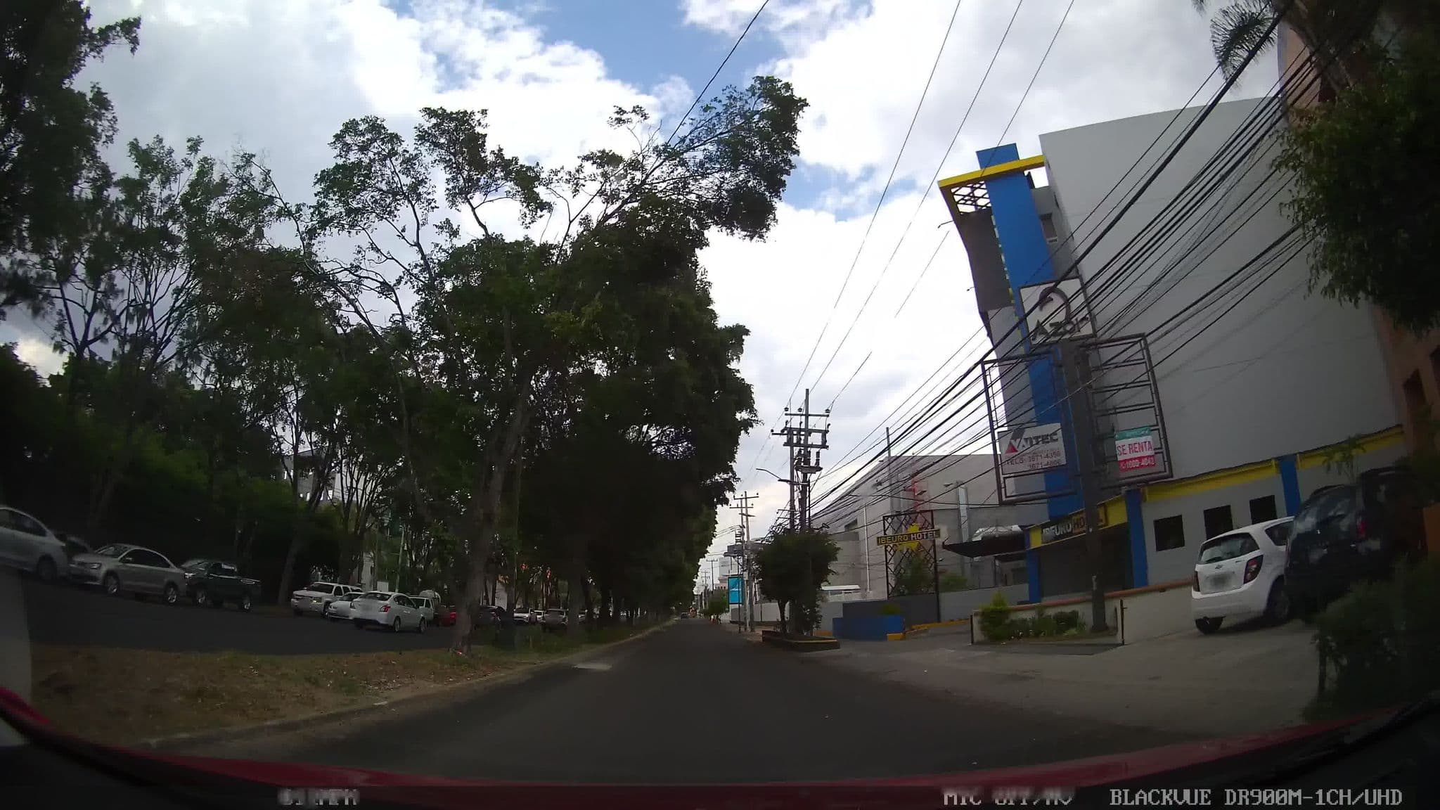 Street view near Ibeuro Hotel, Guadalajara — © kaart_1 (CC BY-SA · Mapillary)