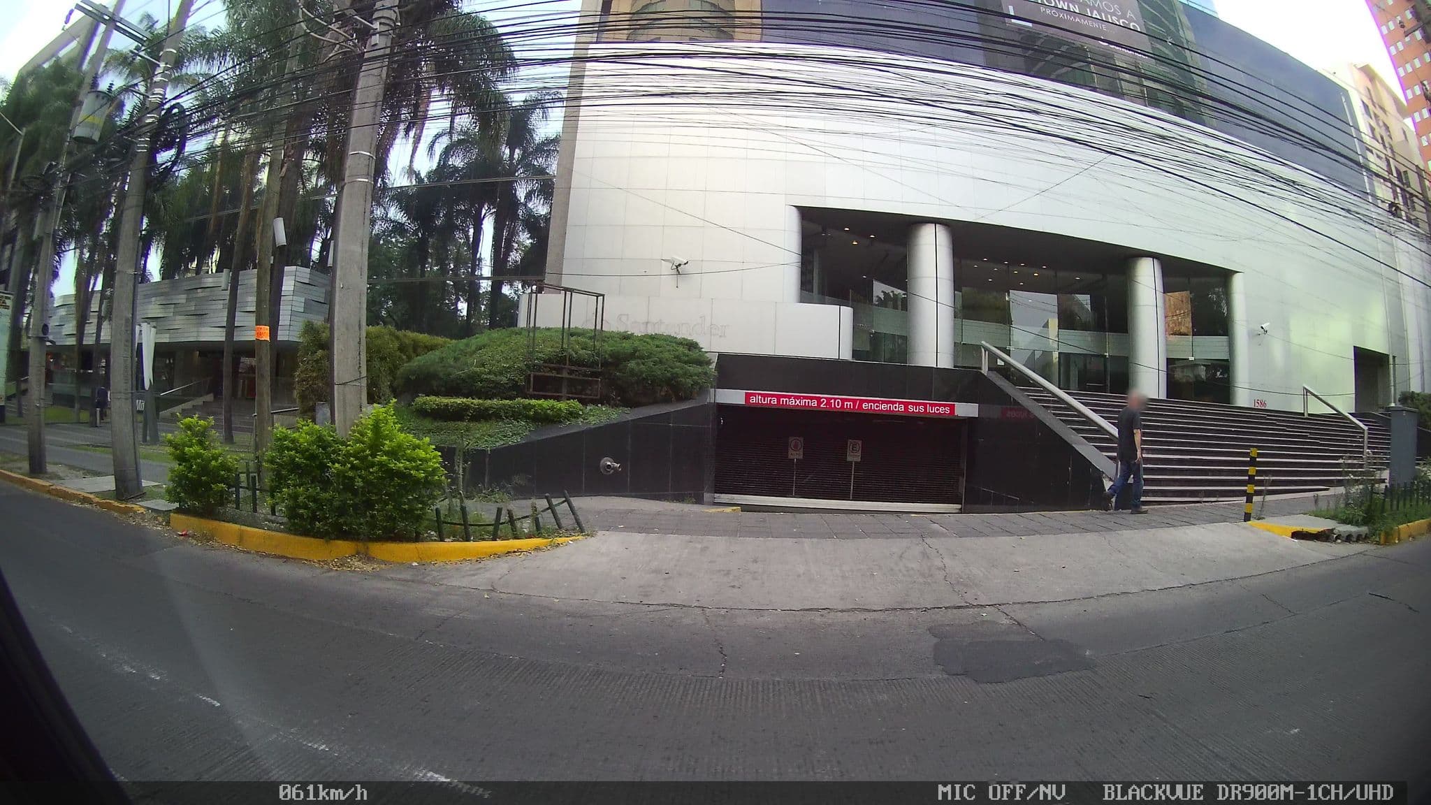 Street view near Aloft Guadalajara, Zapopan — © kaart_3 (CC BY-SA · Mapillary)
