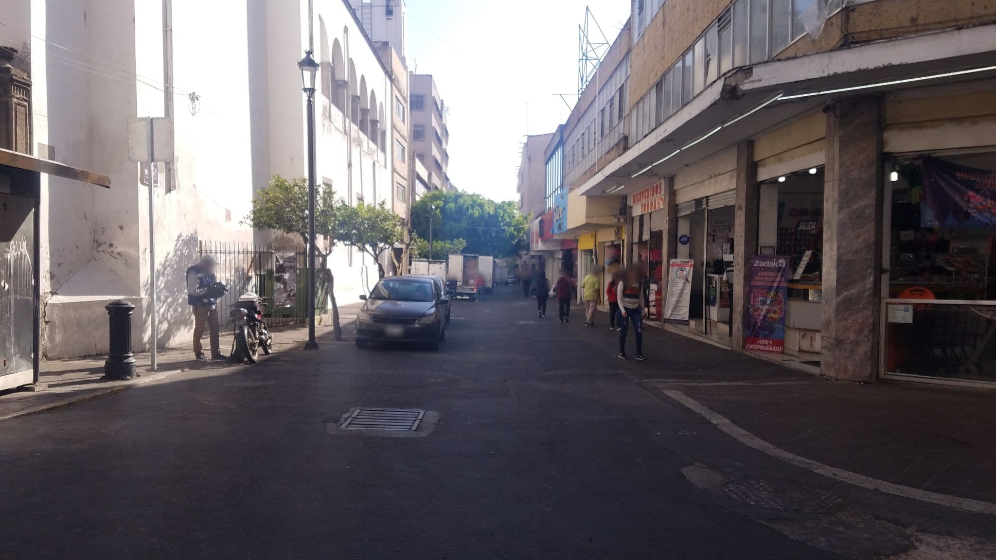 Street view near Degollado Hostel, Guadalajara — © antono0303 (CC BY-SA · Mapillary)