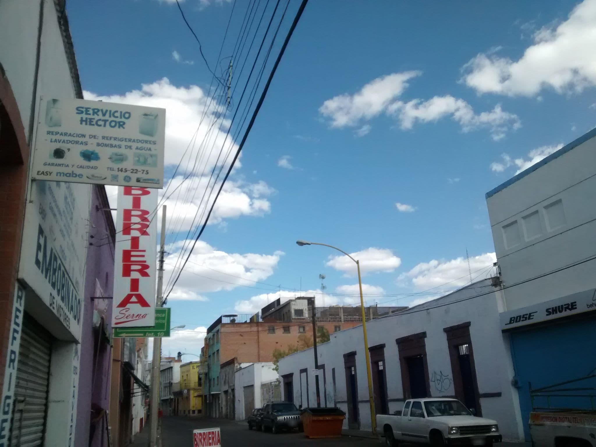 Street view near Hotel Panorarama, Aguascalientes — © drachekiru (CC BY-SA · Mapillary)