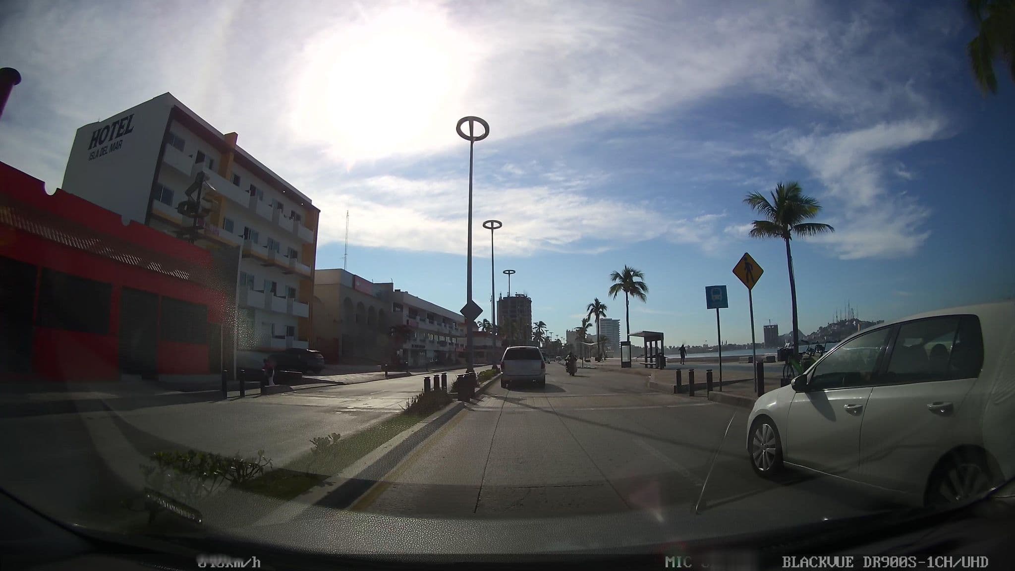 Street view near Damy´s, Mazatlán — © nicovargas (CC BY-SA · Mapillary)