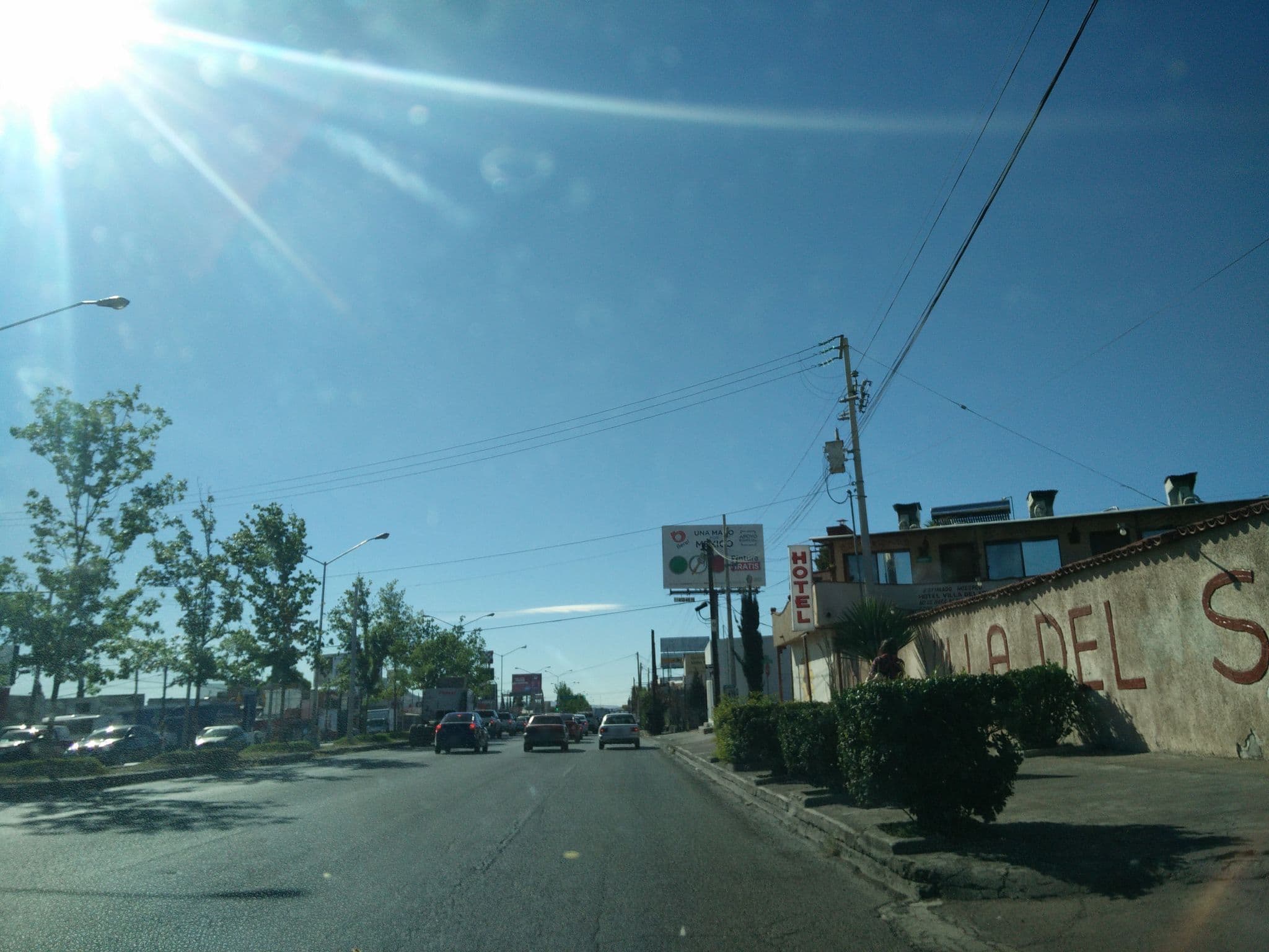 Street view near Hotel Villa Del Sol Chihuahua, Chihuahua — © ccossio (CC BY-SA · Mapillary)