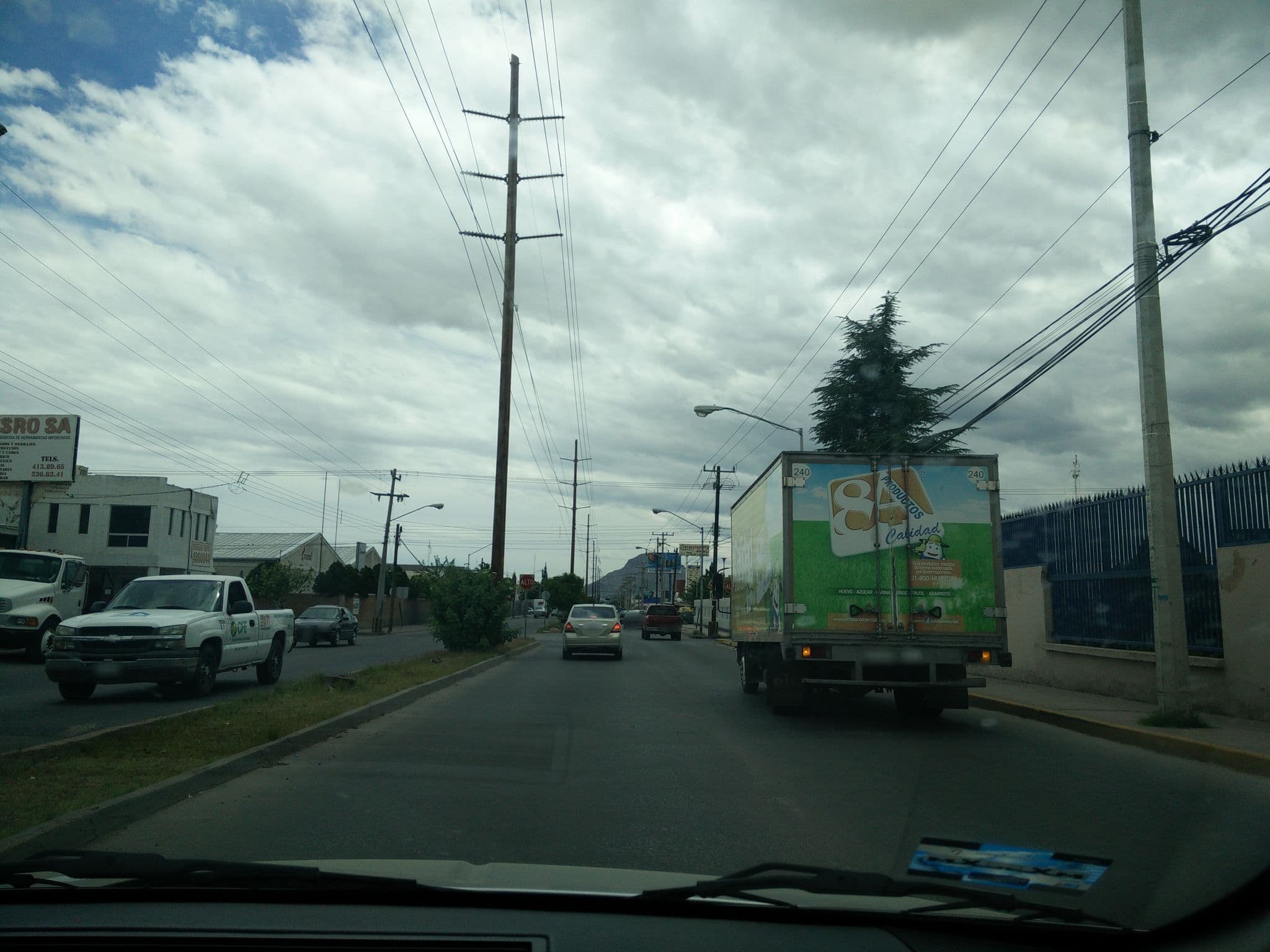 Street view near Llasisa, Chihuahua — © ccossio (CC BY-SA · Mapillary)