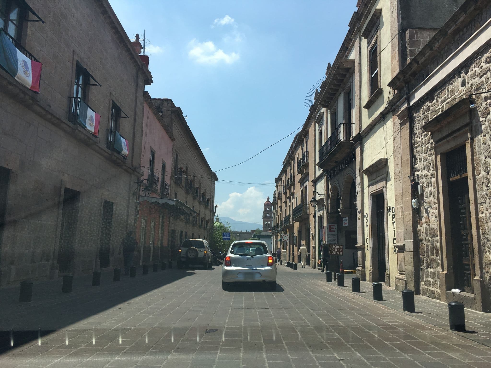Street view near Hotel de la Soledad, Morelia — © nicovargas (CC BY-SA · Mapillary)