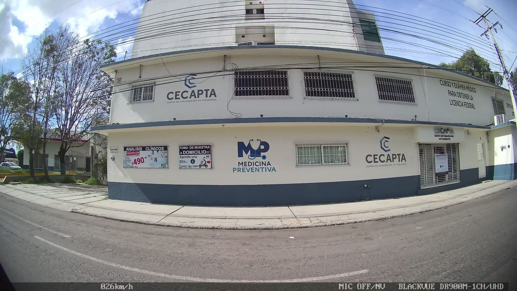 Street view near 234, Santiago de Querétaro — © kaart_1 (CC BY-SA · Mapillary)