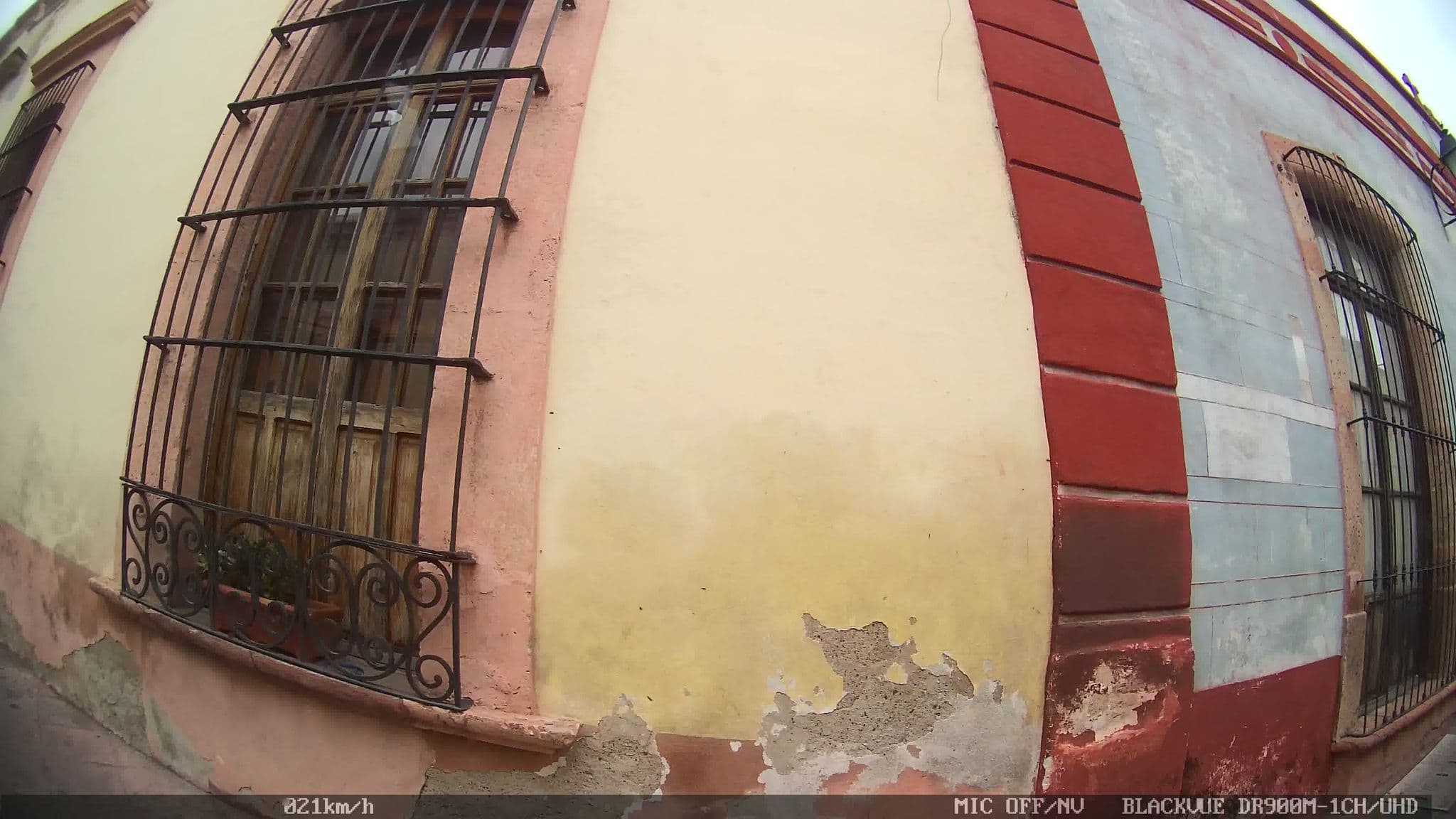 Street view near Hotel Rancho los Venados, Santiago de Querétaro — © kaart_1 (CC BY-SA · Mapillary)