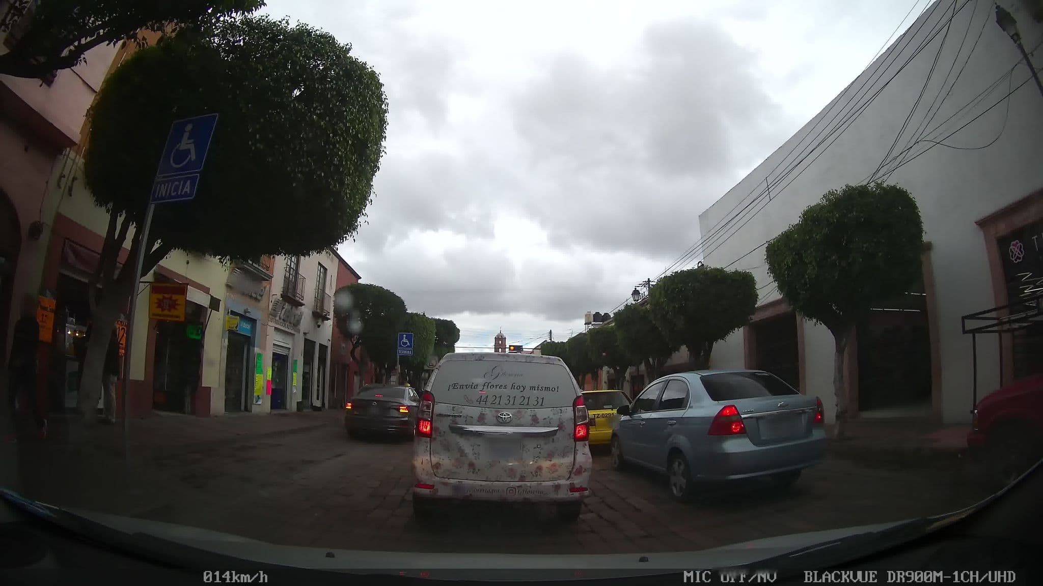 Street view near Hotel Corregidora, Santiago de Querétaro — © kaart_1 (CC BY-SA · Mapillary)