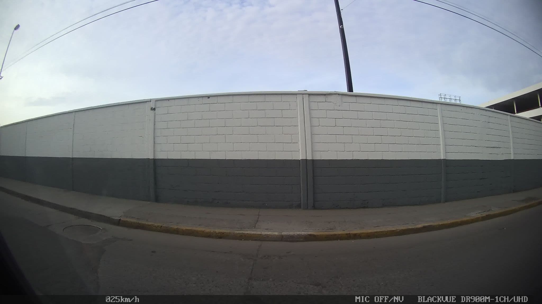 Street view near Hotel Real Azteca, León de los Aldama — © kaart_3 (CC BY-SA · Mapillary)
