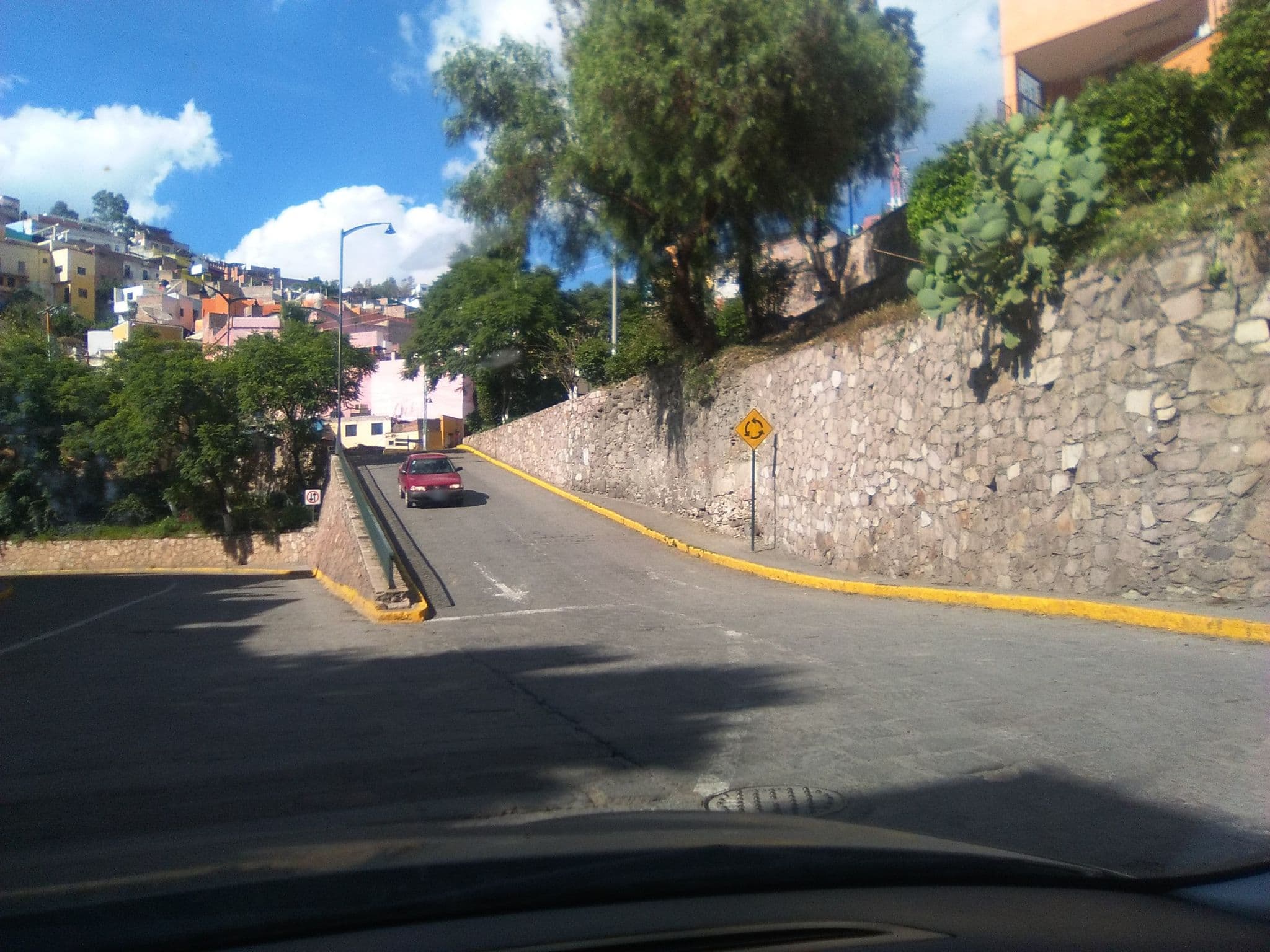 Street view near Hotel Posada el Mayorazgo, Guanajuato — © mapeadora (CC BY-SA · Mapillary)