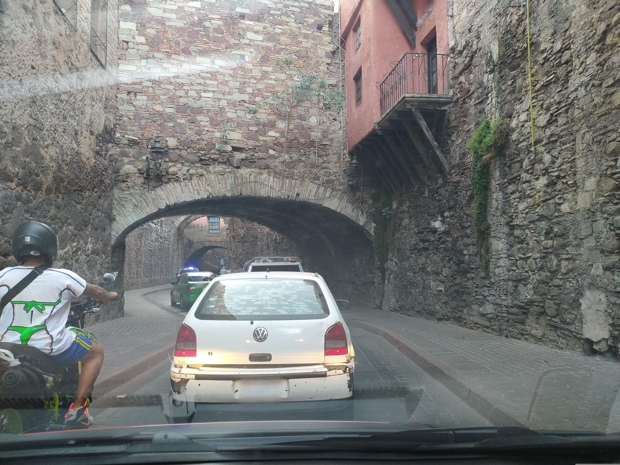 Street view near Huizache Hostalito, Guanajuato — © xe1gyp (CC BY-SA · Mapillary)