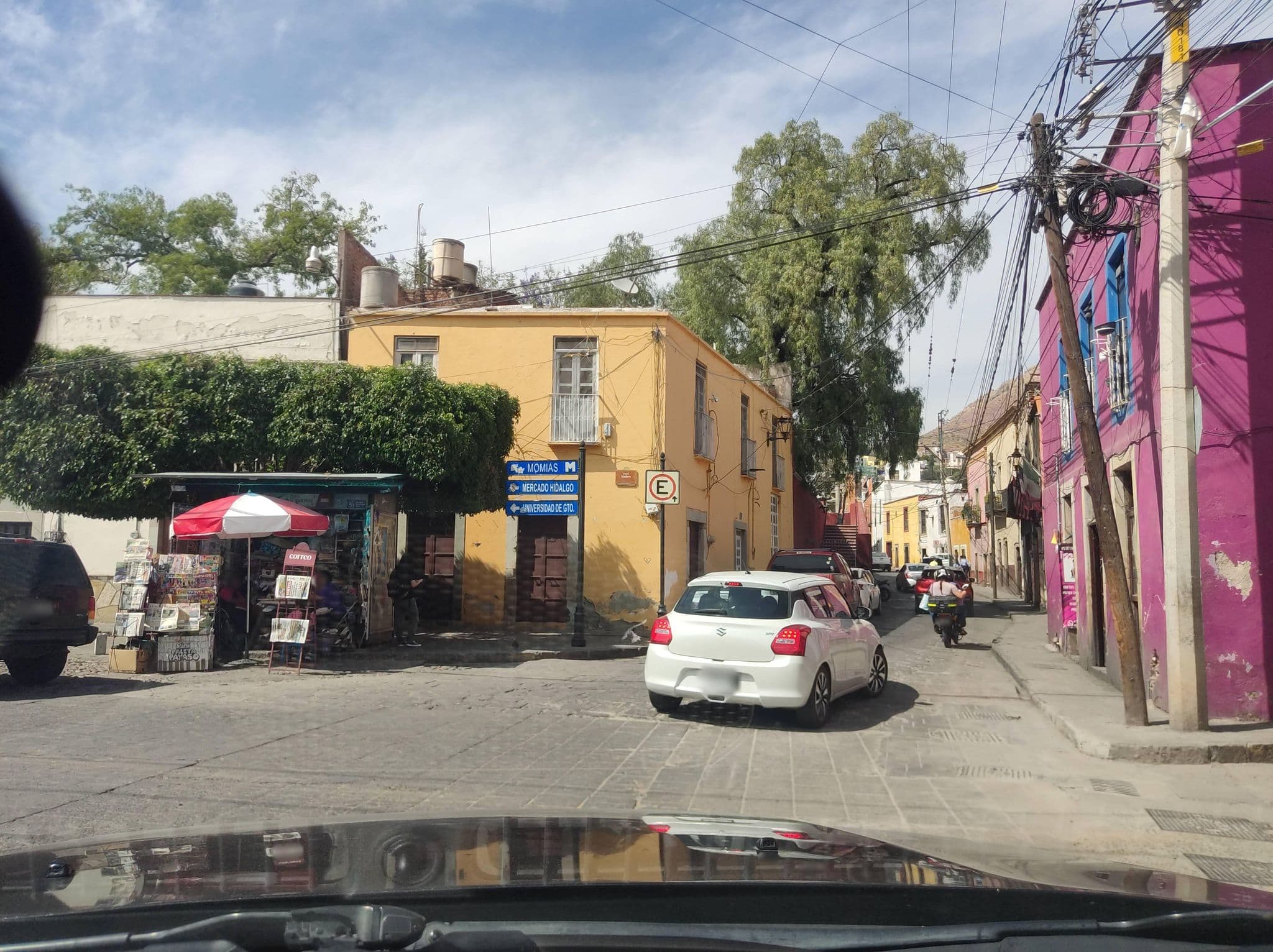 Street view near Villa Sueño Azul, Guanajuato — © oramire (CC BY-SA · Mapillary)