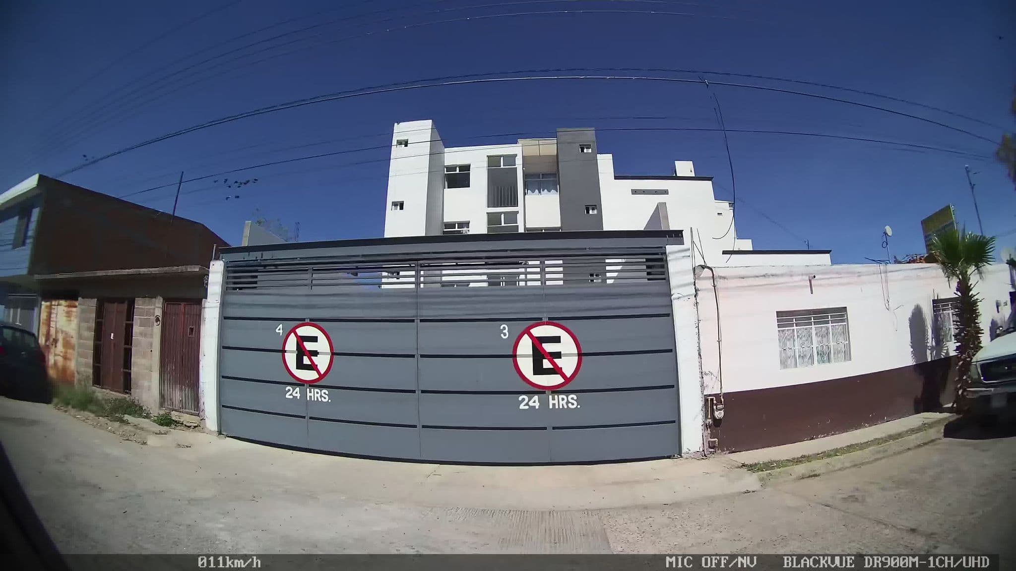 Street view near Hotel California, San Luis Potosí — © kaart_2 (CC BY-SA · Mapillary)