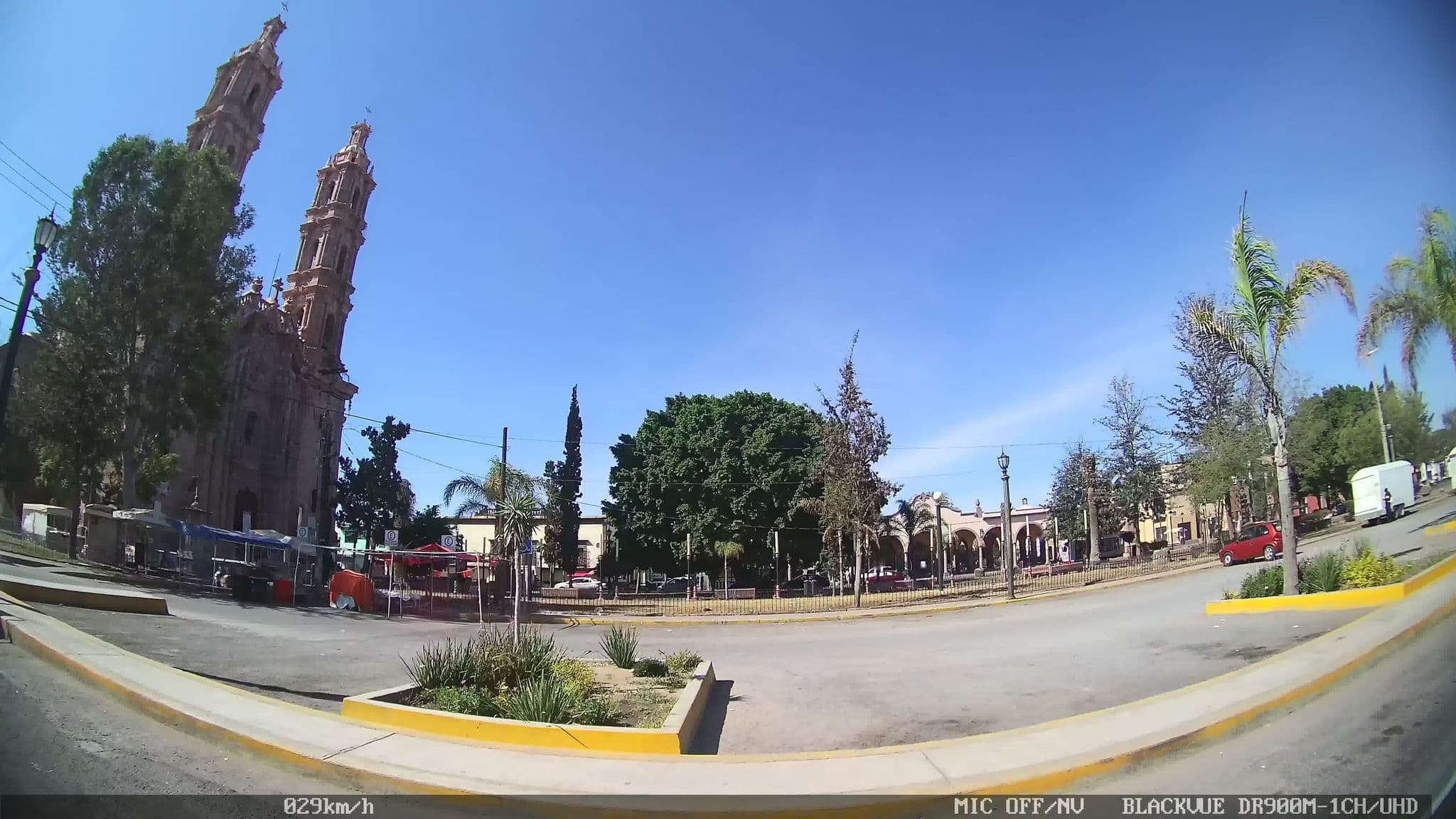 Street view near La Quinta, San Luis Potosí — © kaart_2 (CC BY-SA · Mapillary)
