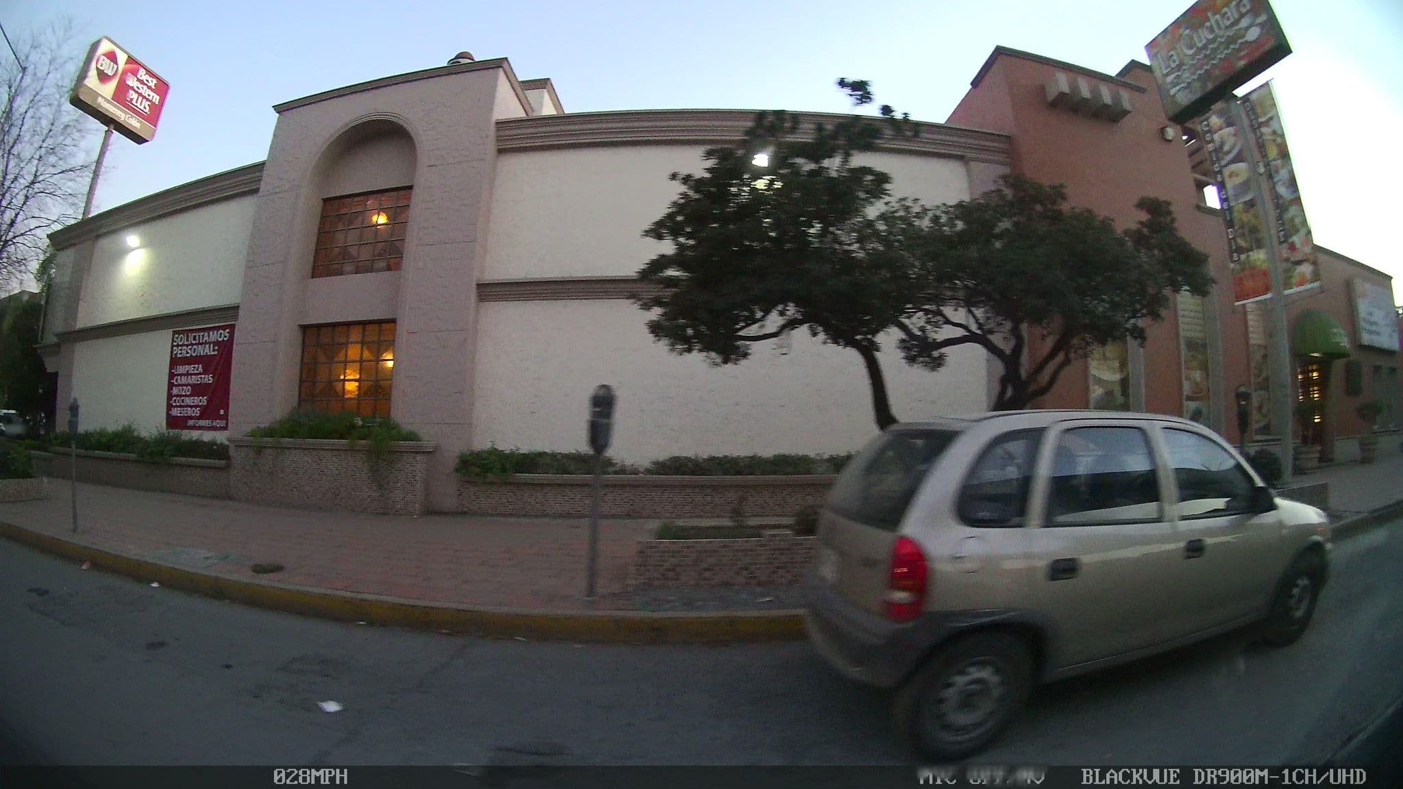 Street view near Best Western Plus Monterrey Colon, Monterrey — © kaartcam (CC BY-SA · Mapillary)