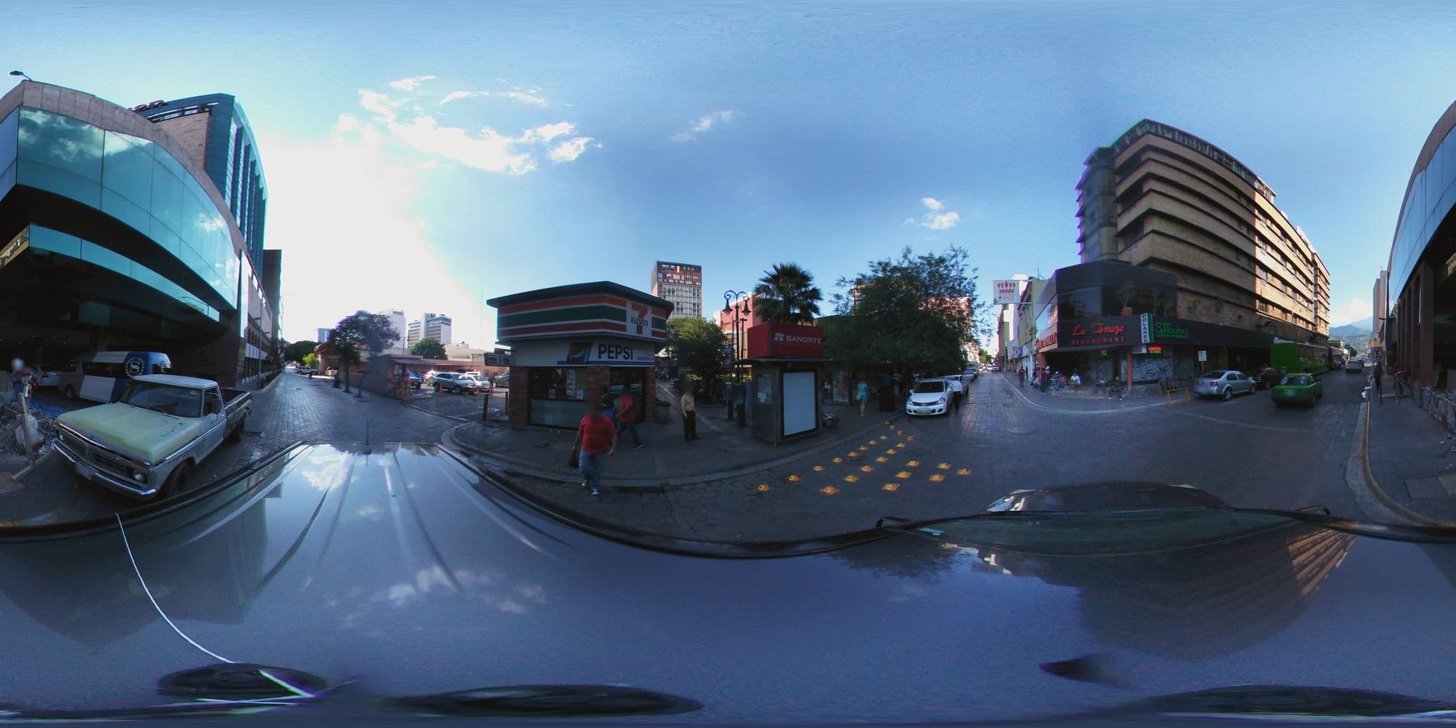 Street view near Hotel Royalty, Monterrey — © cbujanos65 (CC BY-SA · Mapillary)