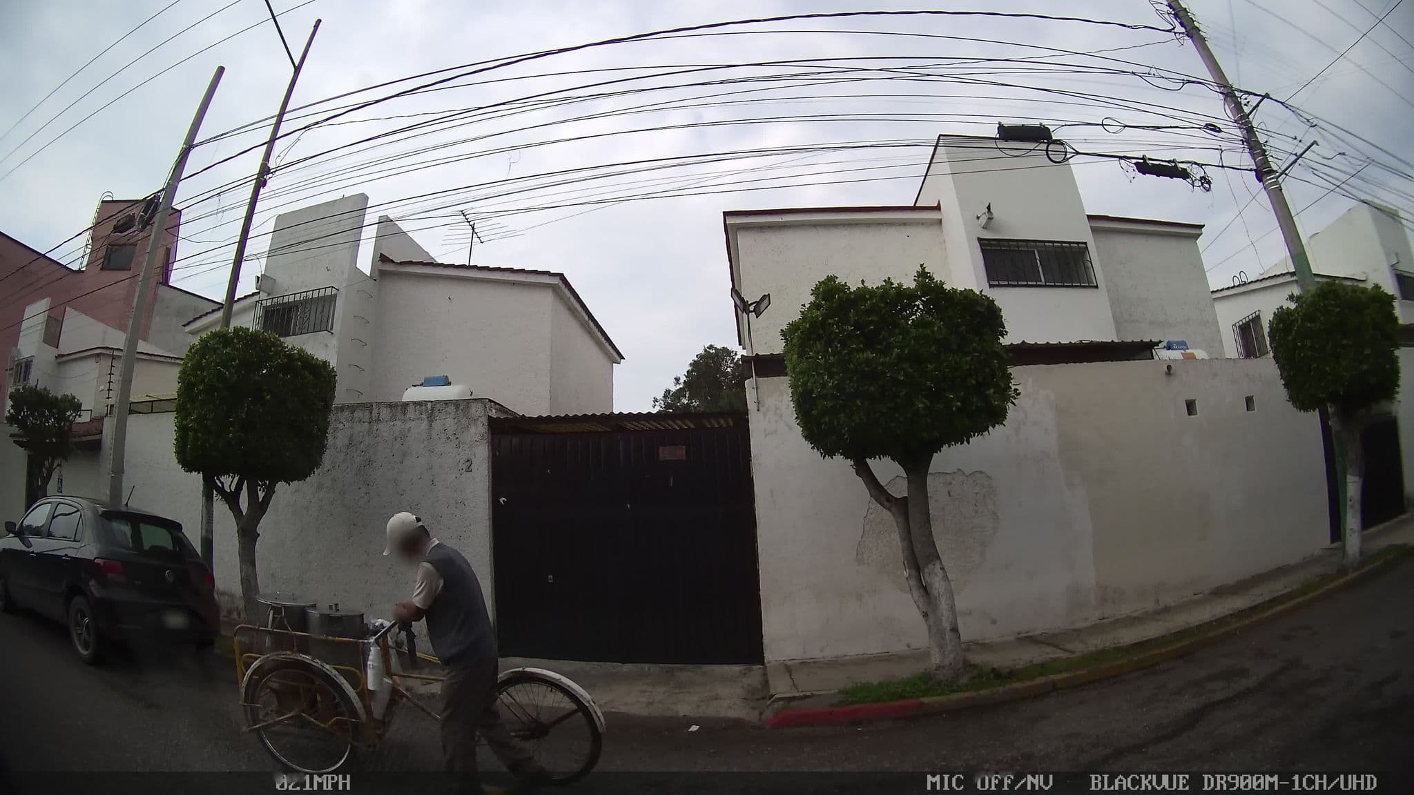 Street view near Parque Acuatico el Rollo, Cuernavaca — © kaart_4 (CC BY-SA · Mapillary)