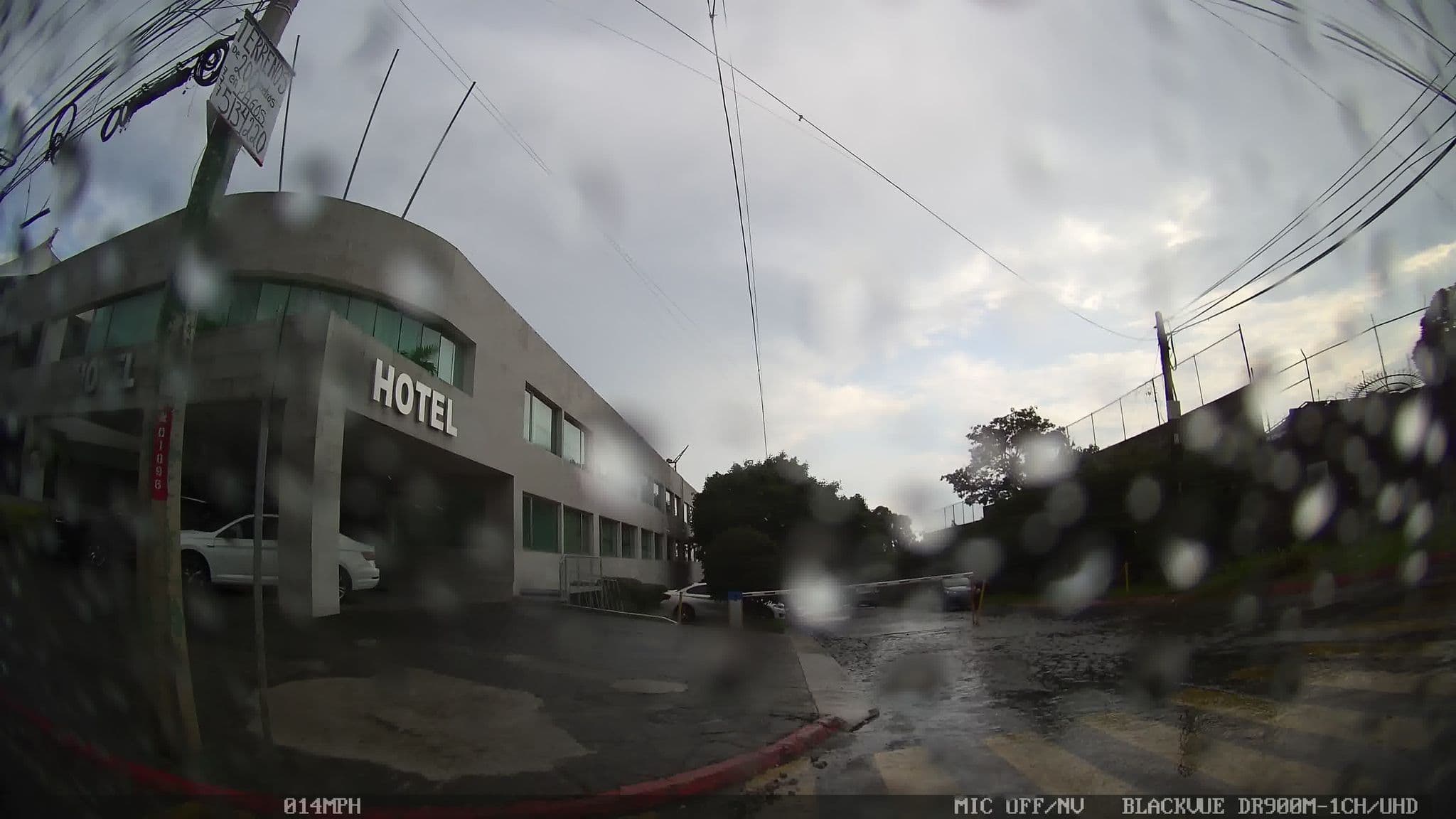 Street view near Hotel Rio 1300, Cuernavaca — © kaart_4 (CC BY-SA · Mapillary)