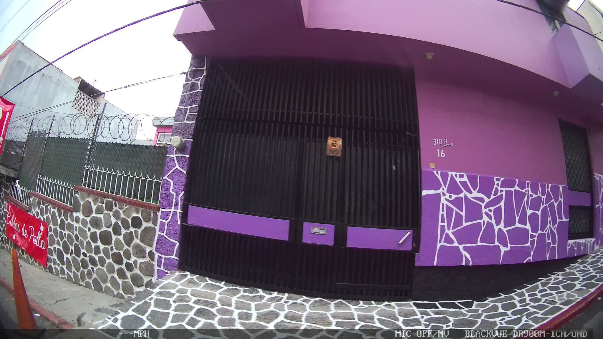 Street view near Real Azteca Serv Alojam, Cuernavaca — © kaart_4 (CC BY-SA · Mapillary)