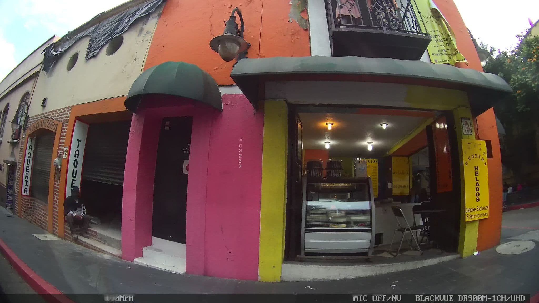 Street view near Hotel las Hortensias, Cuernavaca — © kaart_4 (CC BY-SA · Mapillary)