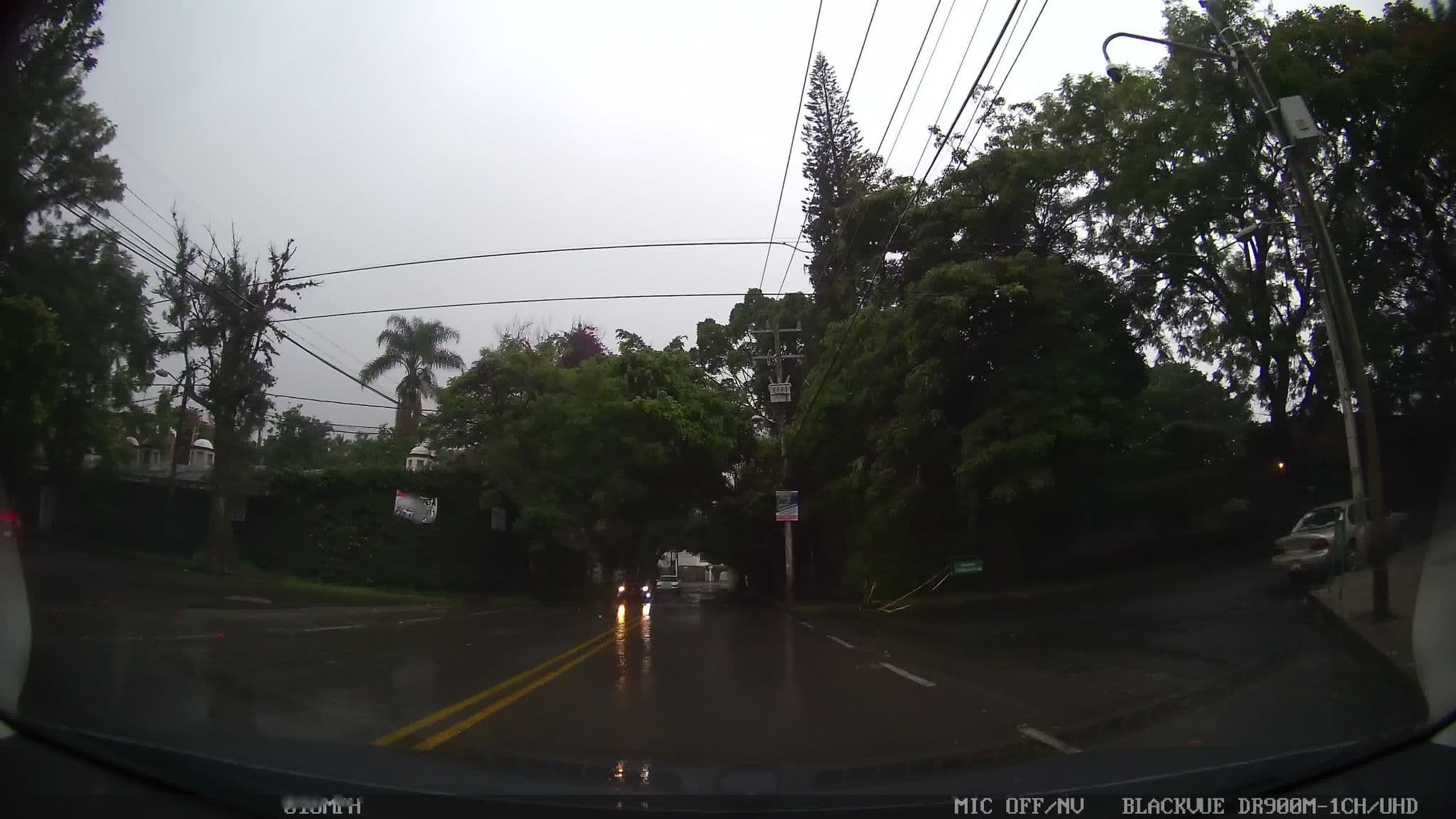 Street view near Hotel Canarios, Cuernavaca — © kaart_4 (CC BY-SA · Mapillary)