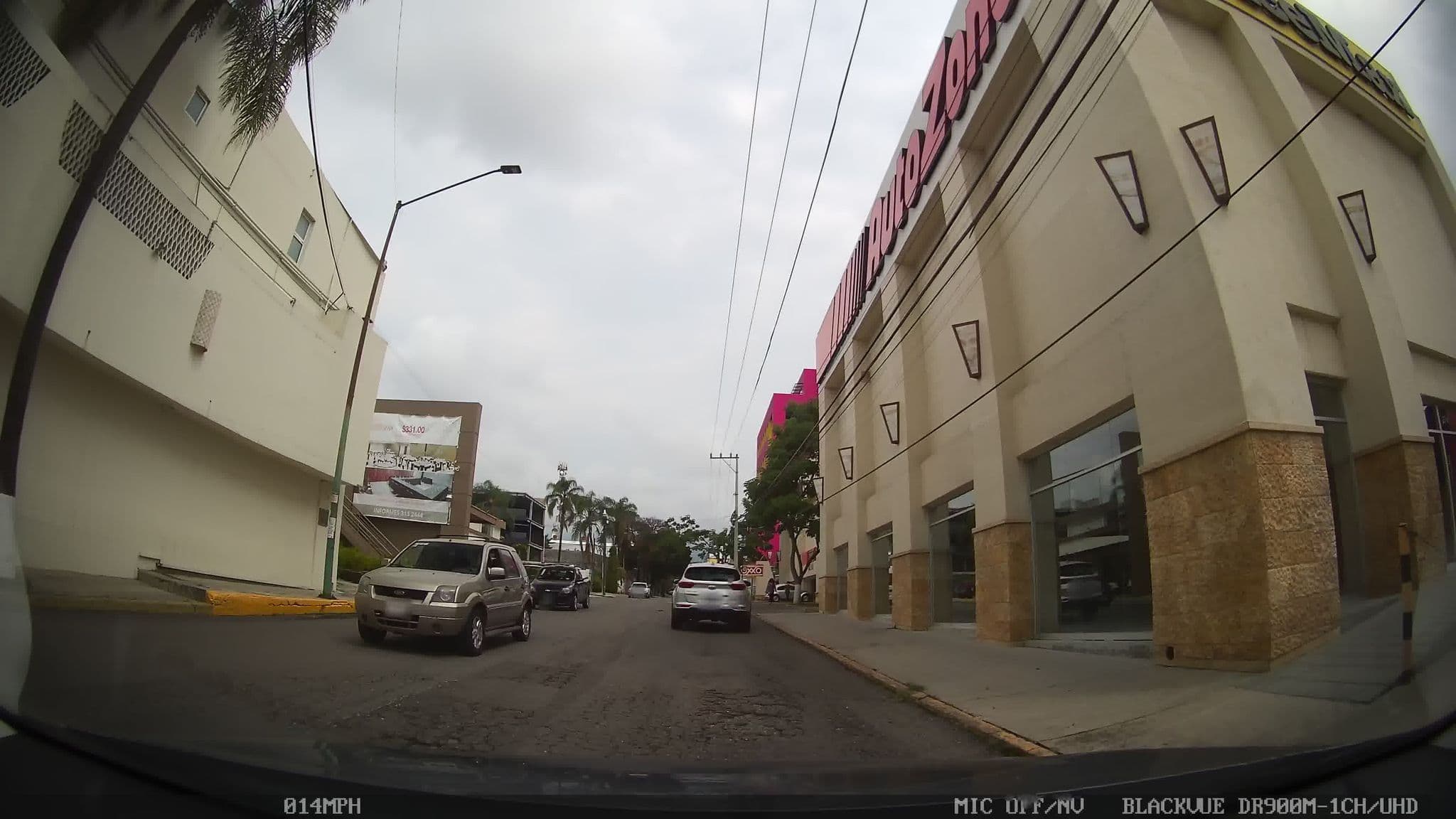 Street view near Galguera Escobar Carmen Leonarda, Cuernavaca — © kaart_4 (CC BY-SA · Mapillary)