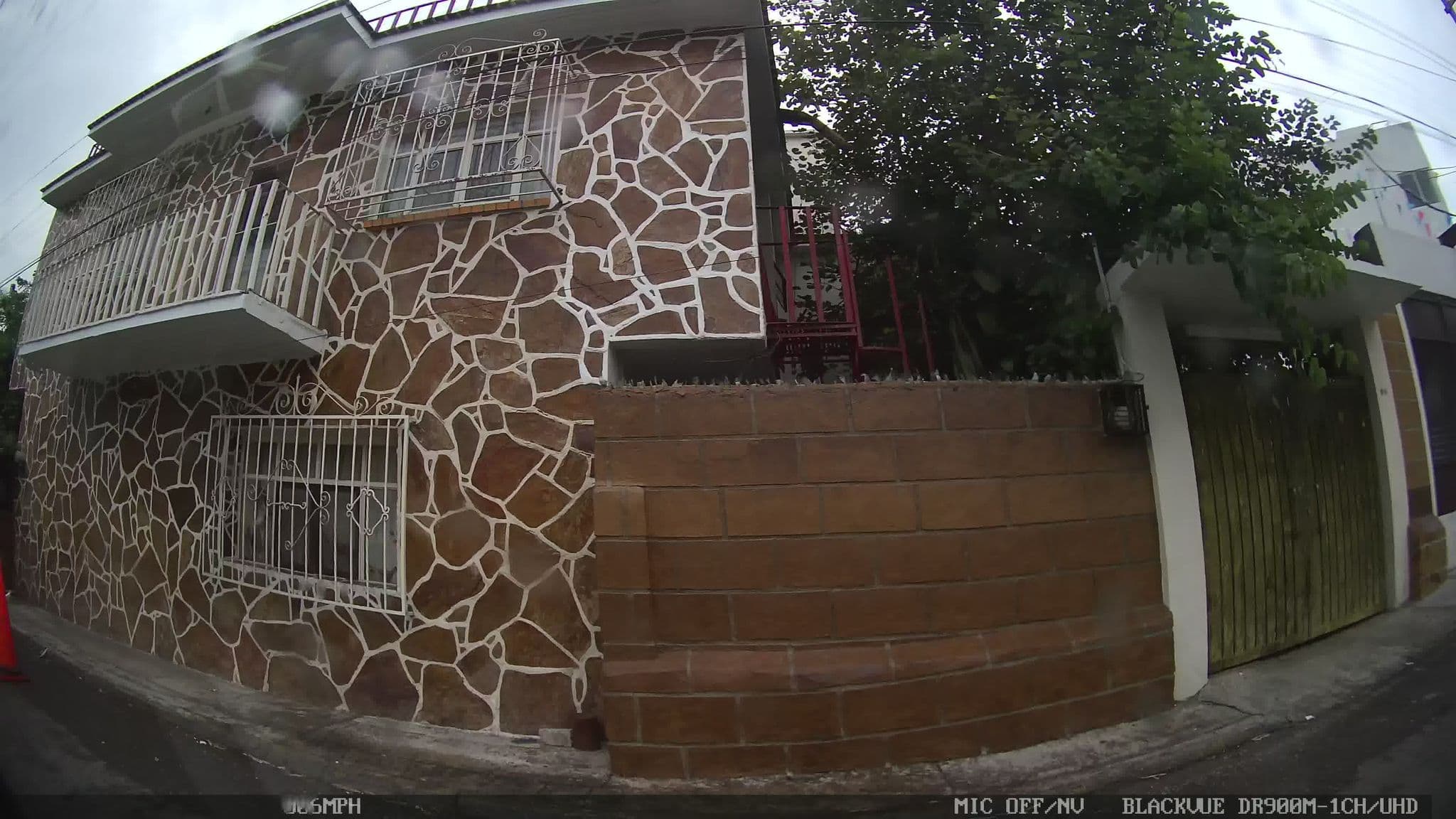 Street view near YOURHOSTINNCUERNAVACA, Cuernavaca — © kaart_4 (CC BY-SA · Mapillary)