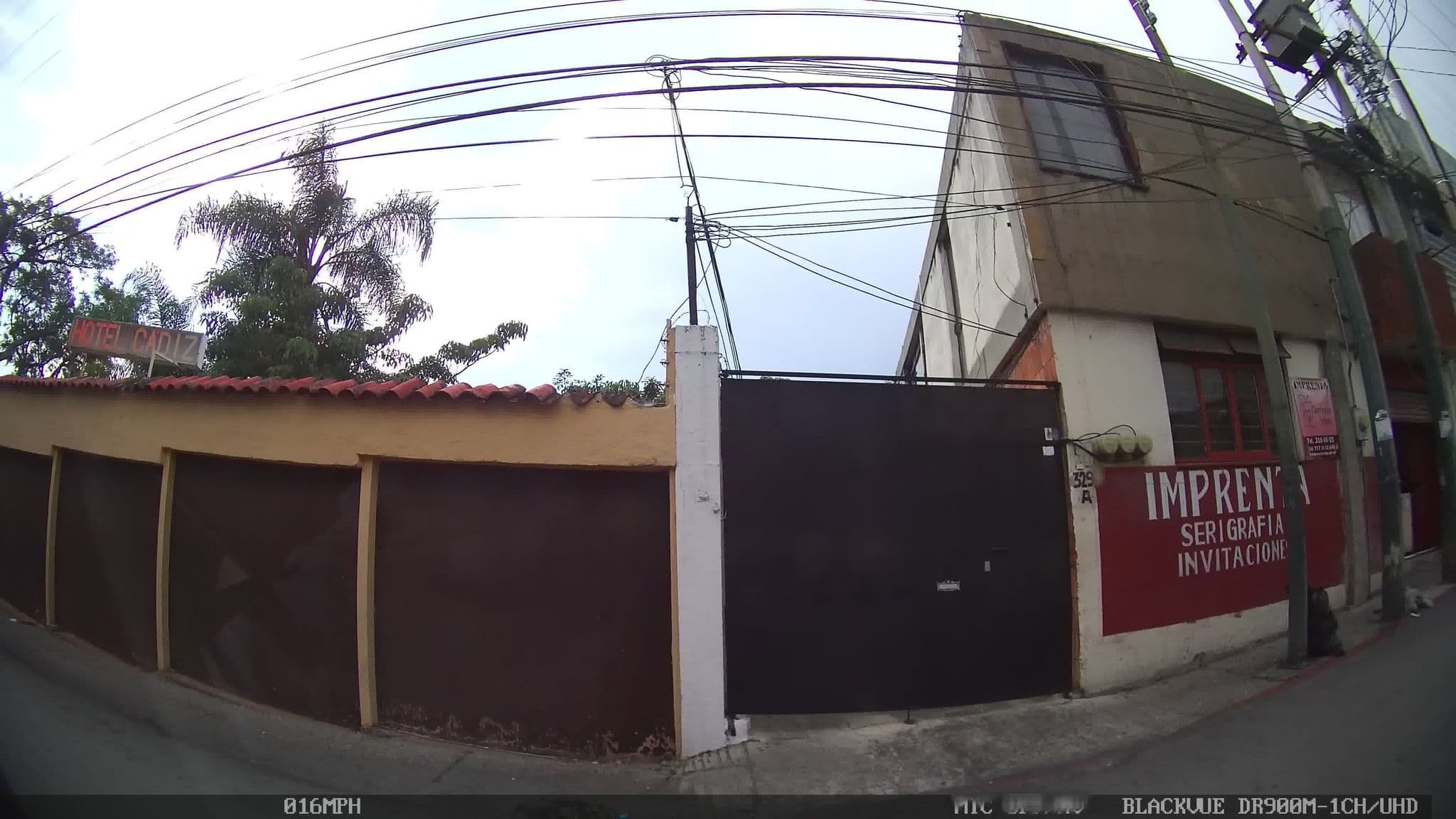 Street view near Hotel Cadiz, Cuernavaca — © kaart_4 (CC BY-SA · Mapillary)