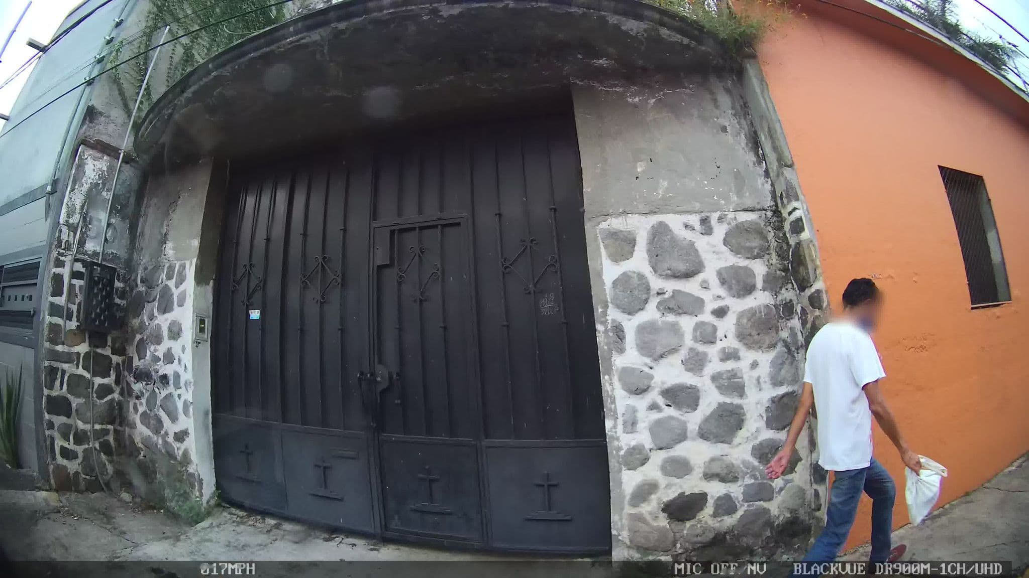 Street view near Quinta Isabella, Cuernavaca — © kaart_4 (CC BY-SA · Mapillary)