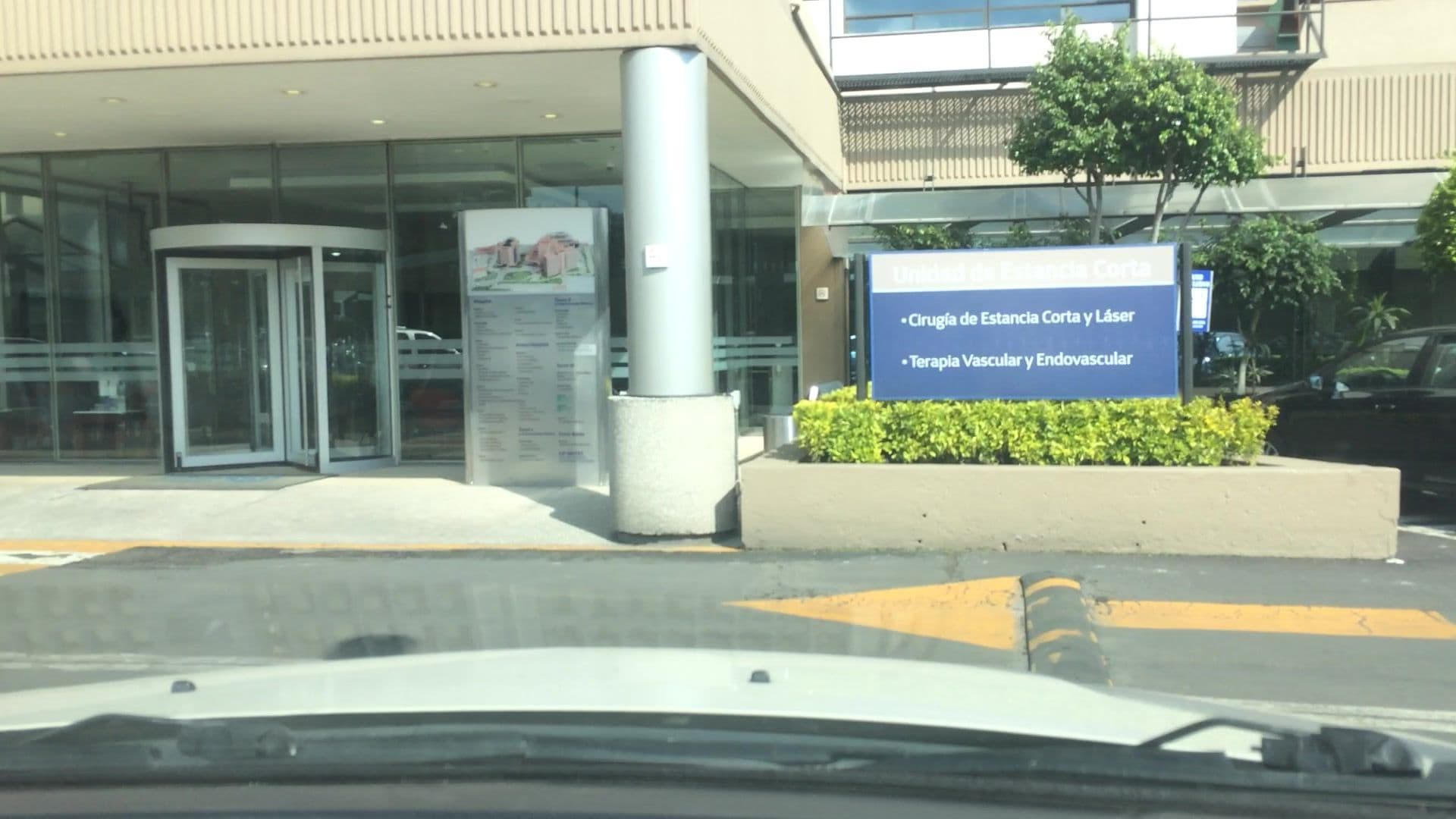 Street view near Holiday Inn Hotel & Suites, Tlalpan — © lvl5 (CC BY-SA · Mapillary)