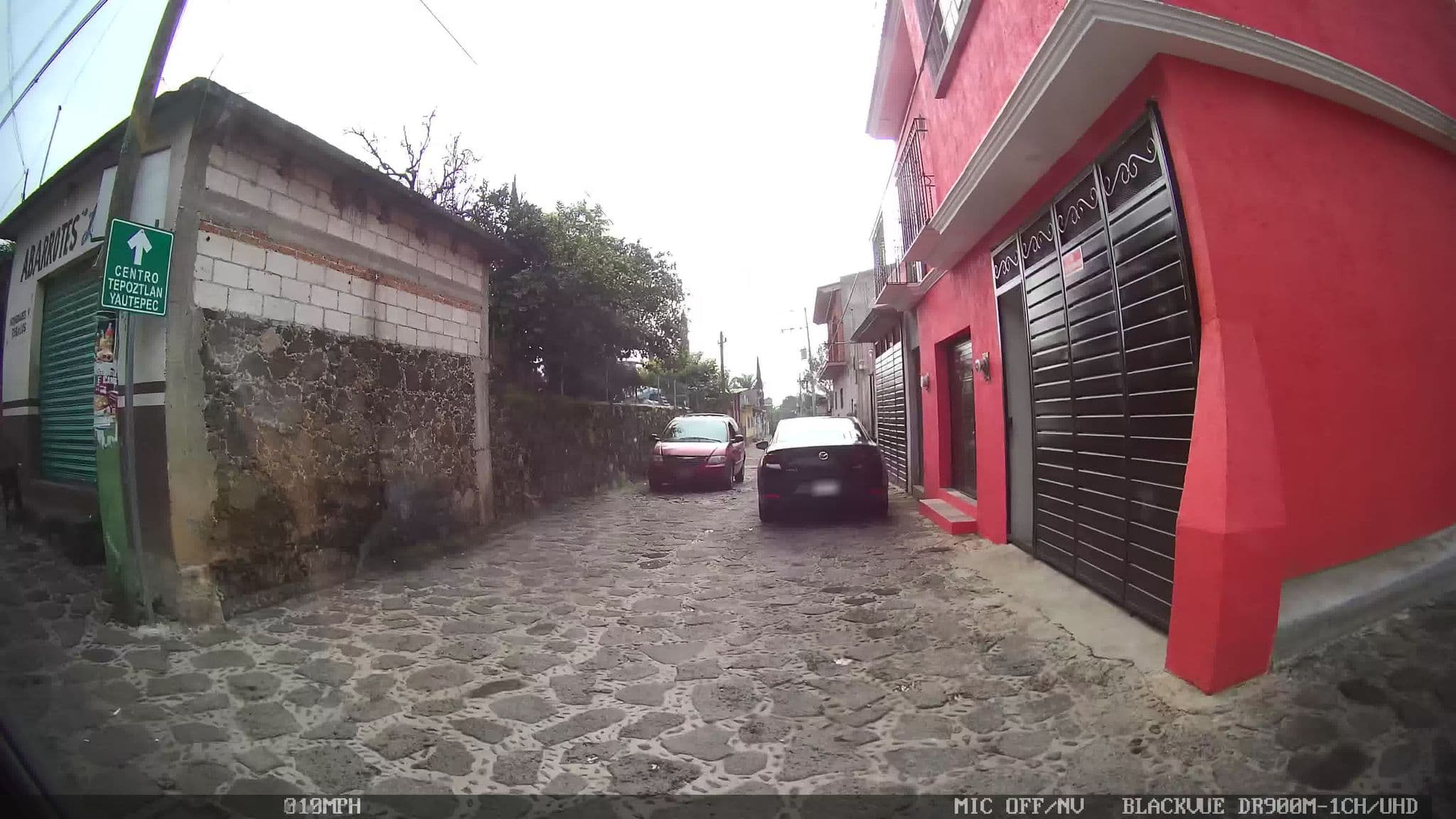 Street view near Hospedaje la Hoja, Tepoztlán — © kaart_4 (CC BY-SA · Mapillary)