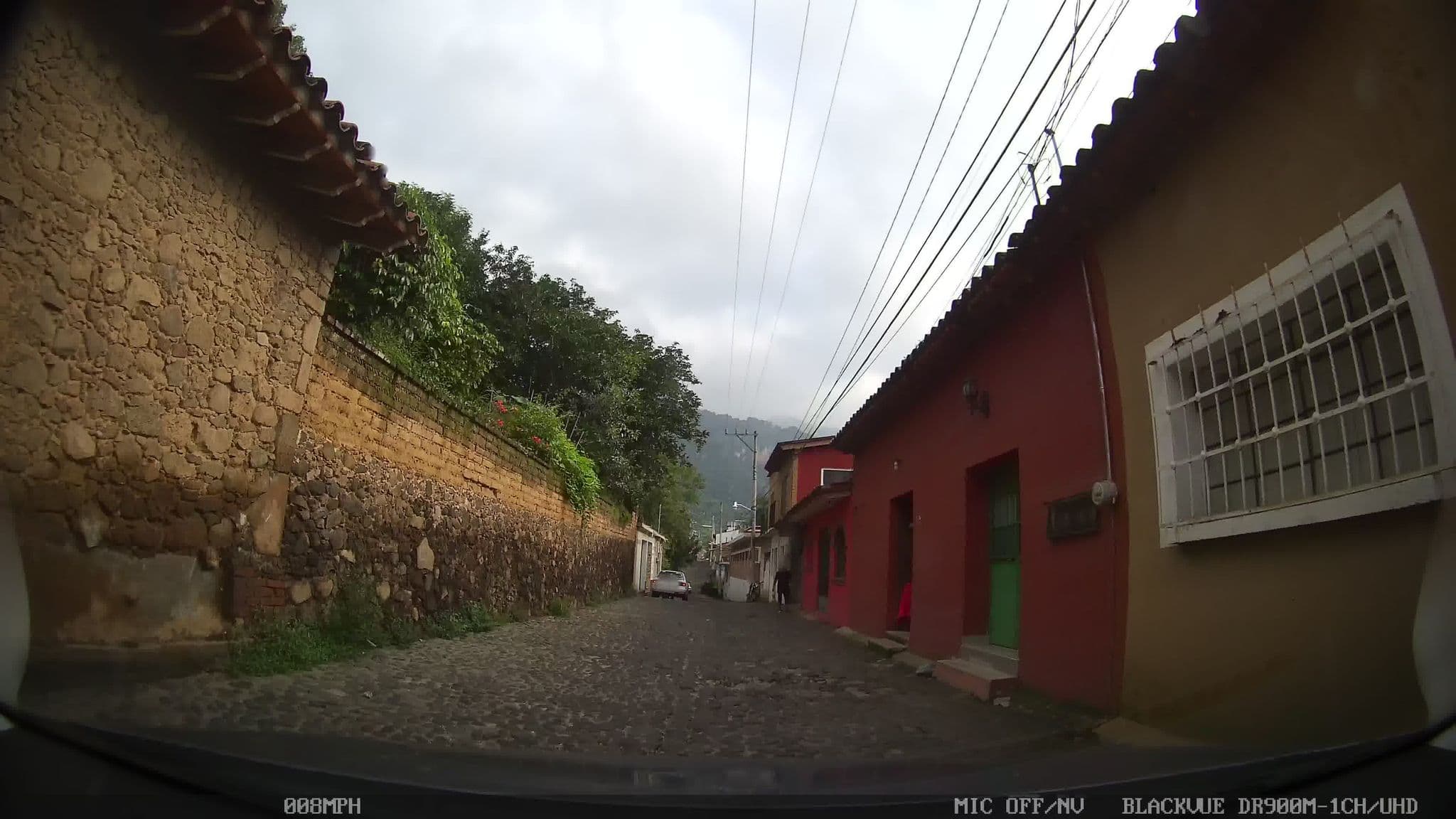 Street view near Hospedaje La Casita, Tepoztlán — © kaart_4 (CC BY-SA · Mapillary)