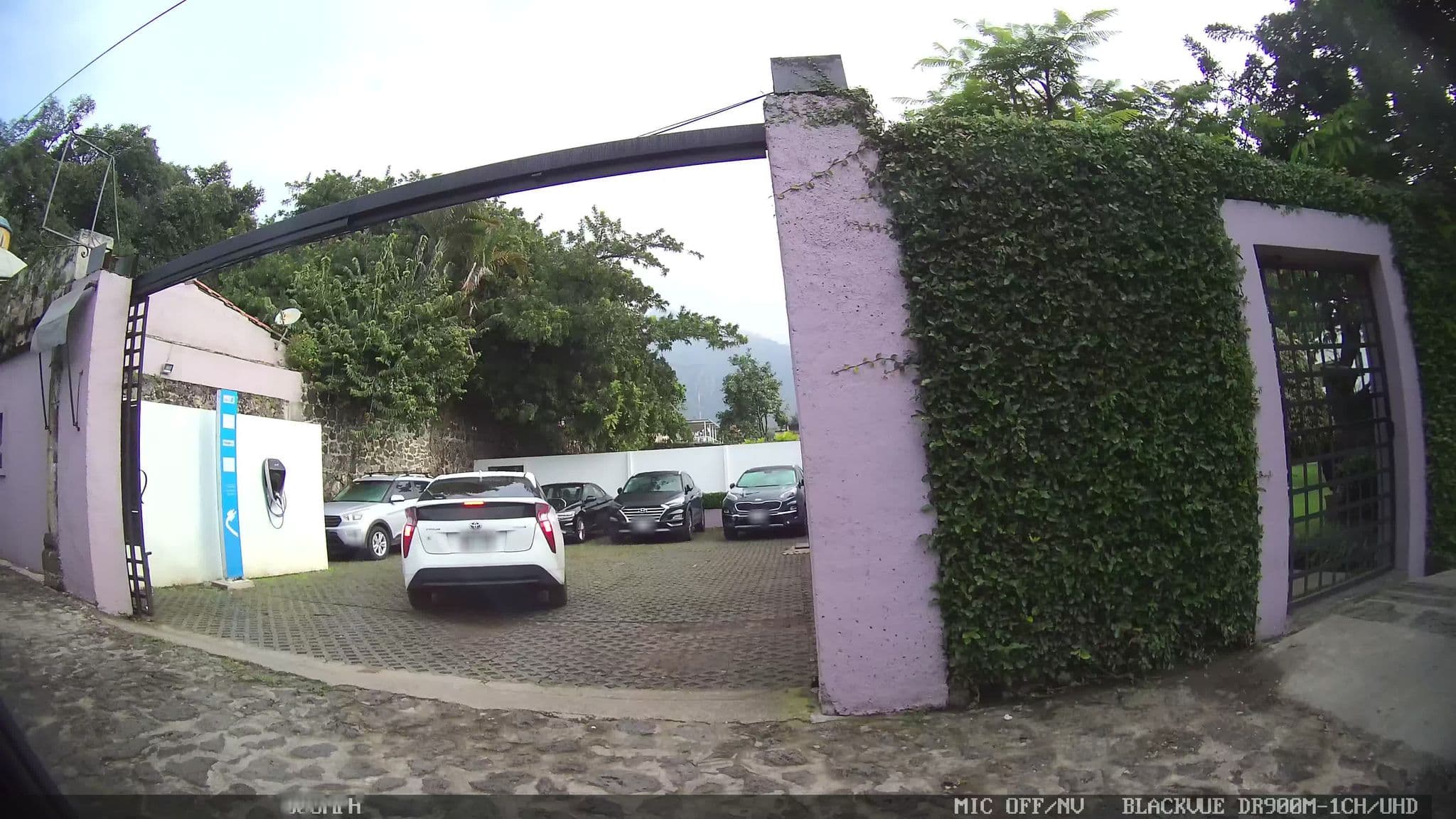 Street view near Hotel Boutique Casa Fernanda, Tepoztlán — © kaart_4 (CC BY-SA · Mapillary)
