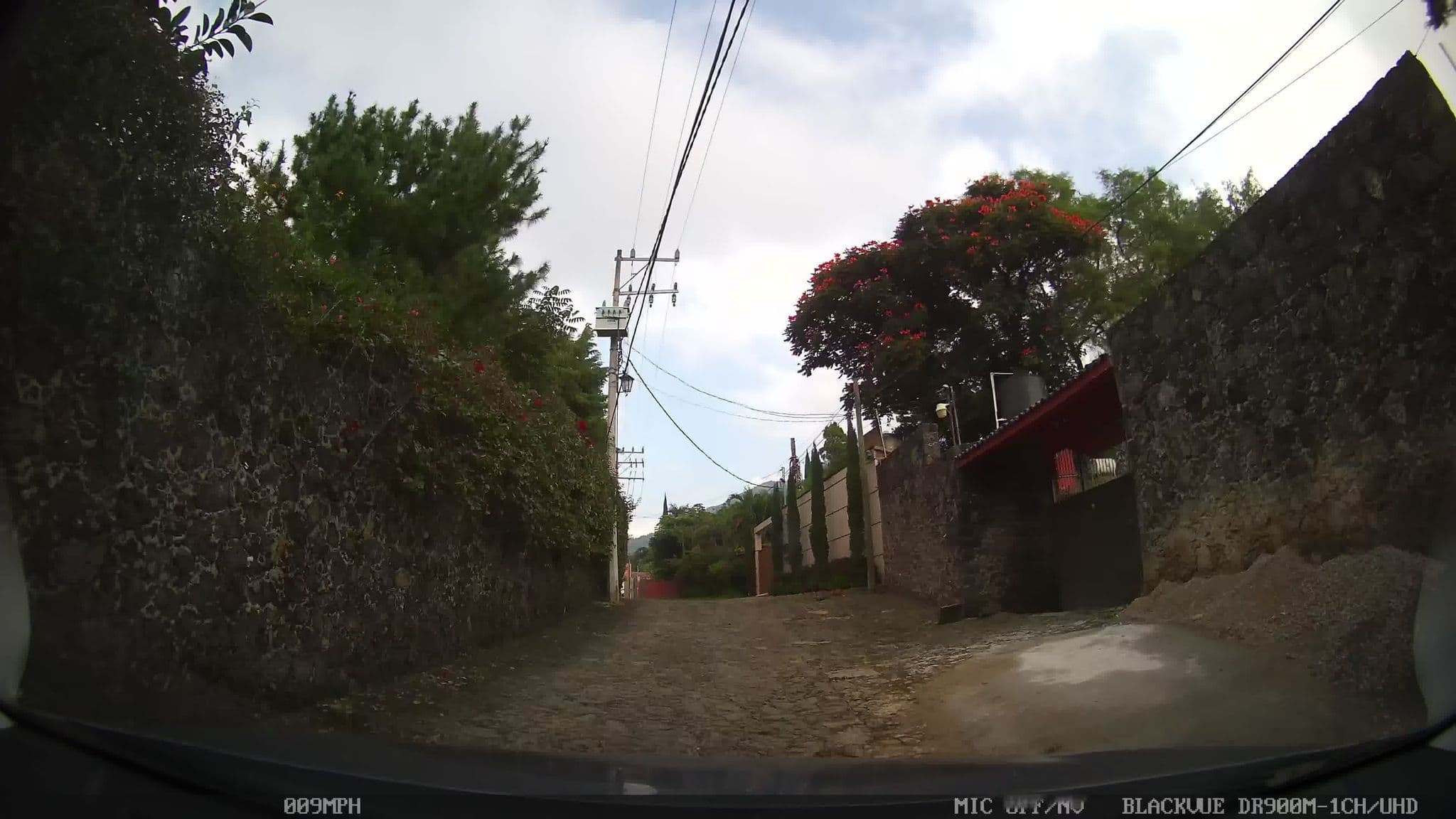 Street view near Casa Flor De Mayo, Tepoztlán — © kaart_4 (CC BY-SA · Mapillary)