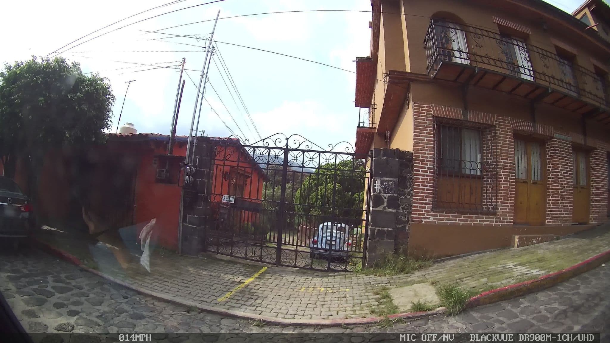 Street view near Hospedaje El Sol, Tepoztlán — © kaart_4 (CC BY-SA · Mapillary)