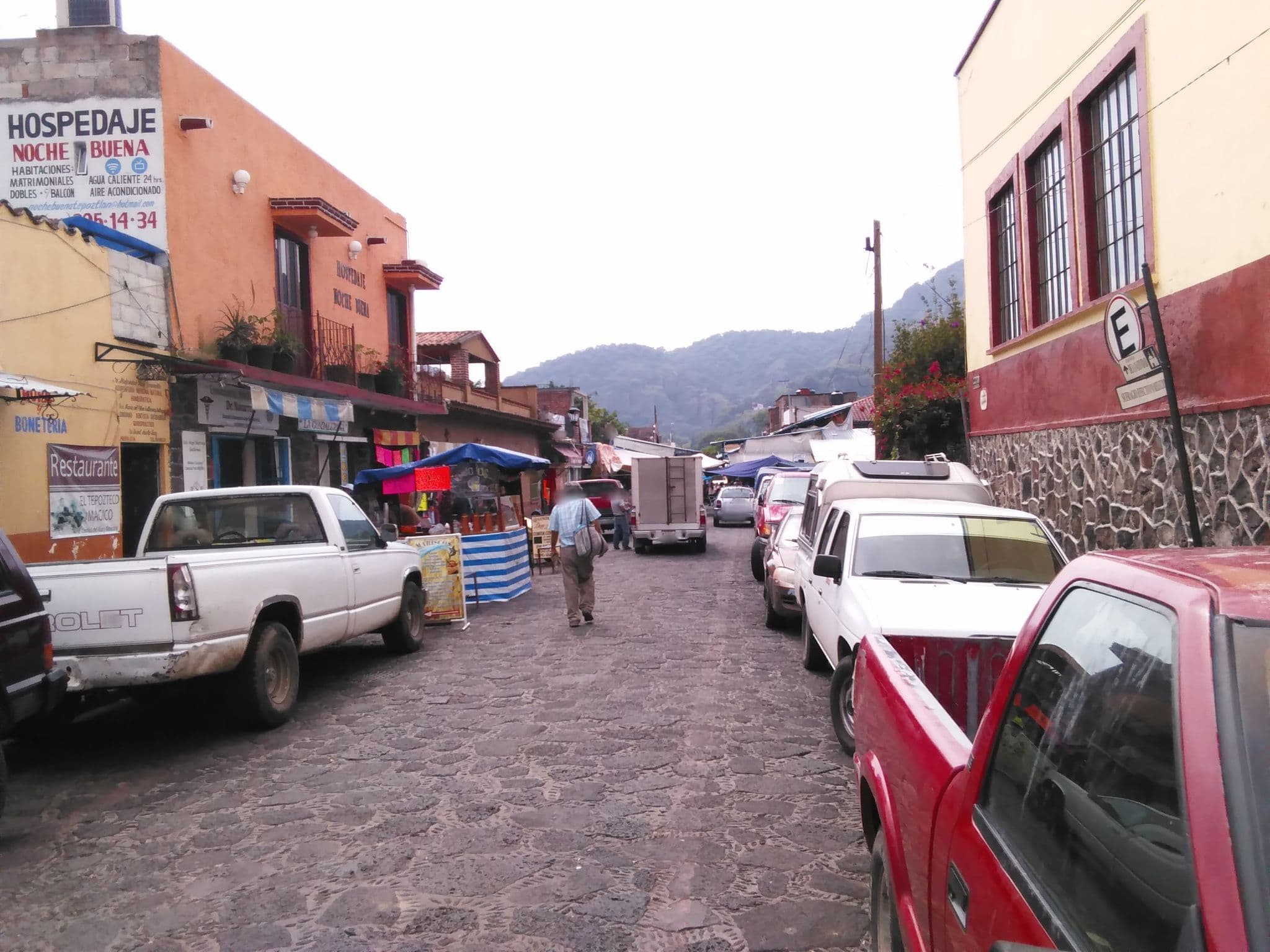 Street view near Hospedaje Noche Buena, Tepoztlán — © lortiz (CC BY-SA · Mapillary)