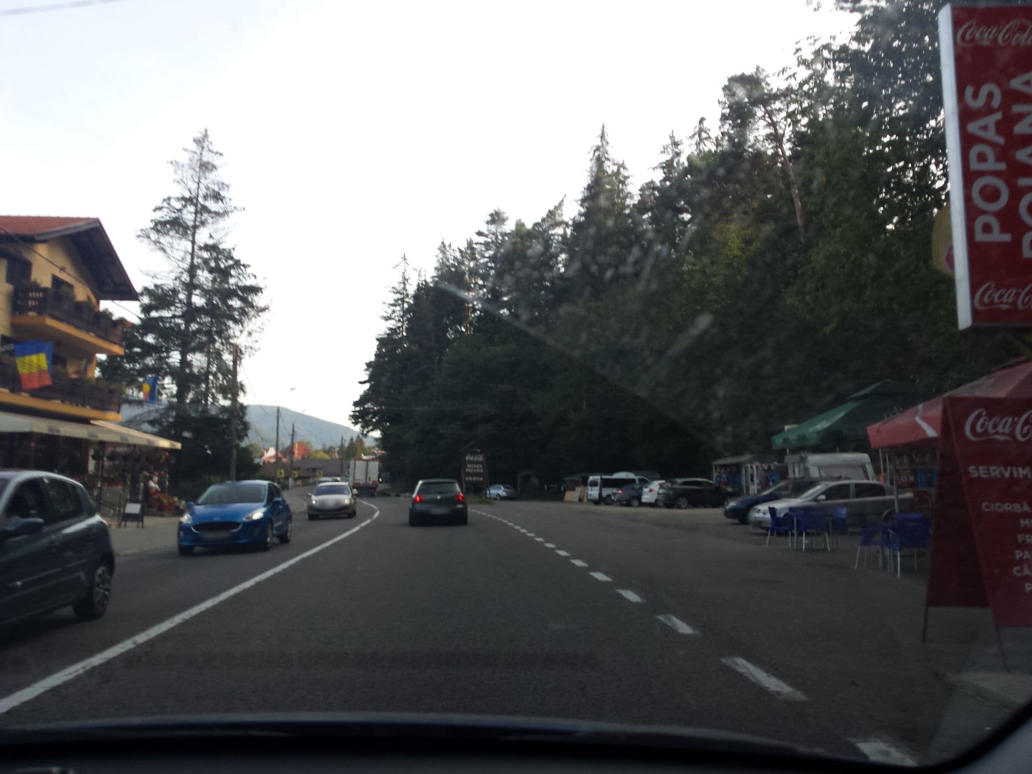 Street view near Vila Mihail, Buşteni
