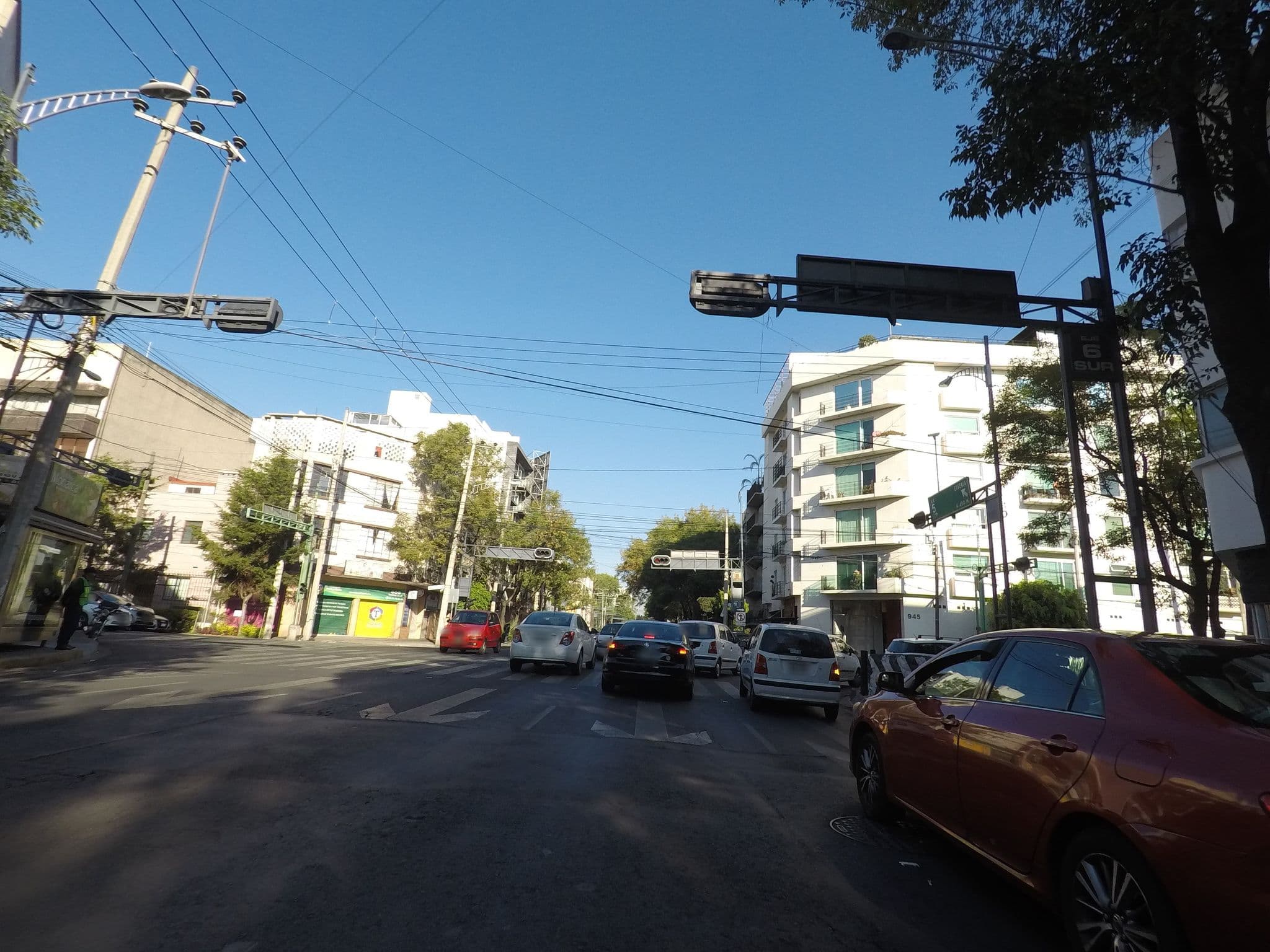 Street view near Jabones Argemex, Colonia del Valle — © brujulanorte (CC BY-SA · Mapillary)