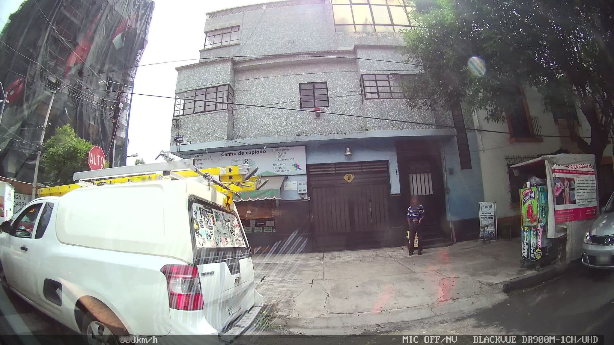 Street view near The 222, Colonia del Valle — © kaart_4 (CC BY-SA · Mapillary)