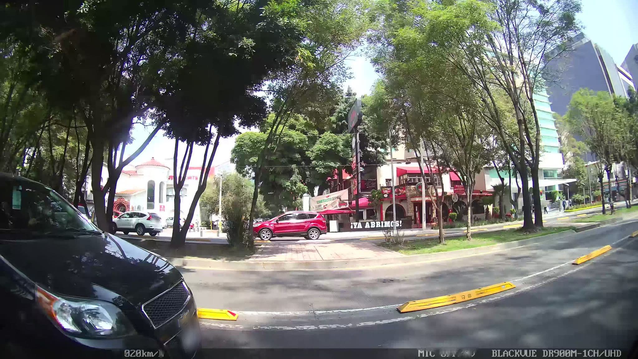 Street view near Mariana Allure Boutique, Colonia del Valle — © kaart_4 (CC BY-SA · Mapillary)