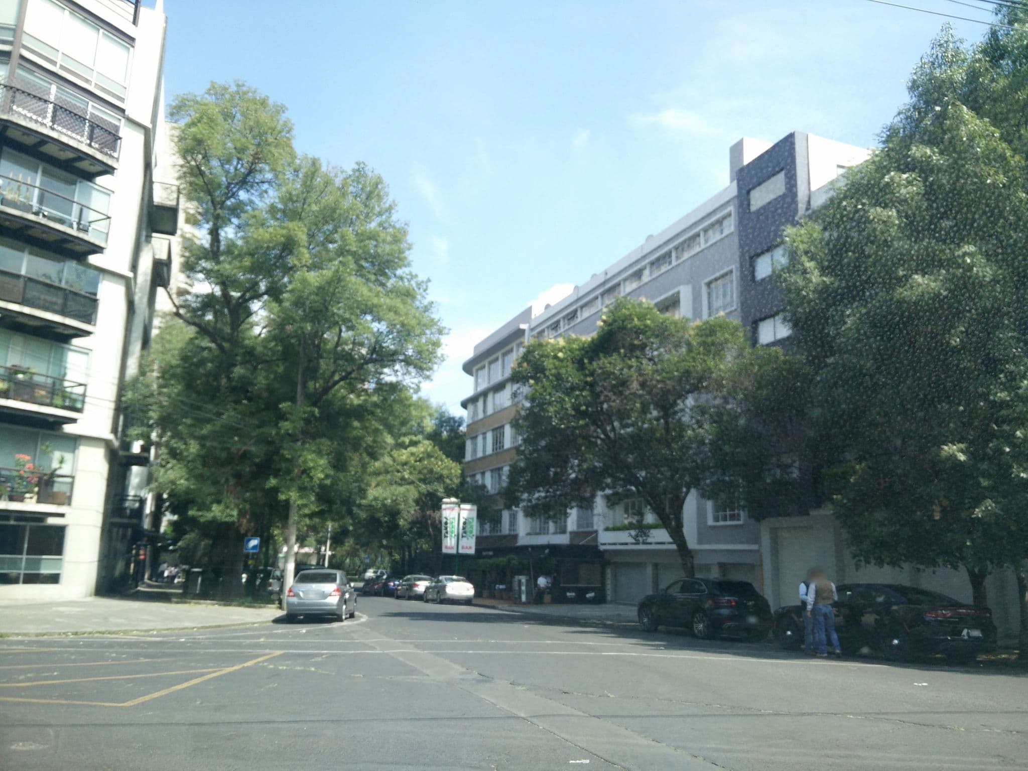 Street view near Edificio CE361 by All Arquitectura, Polanco — © ccossio (CC BY-SA · Mapillary)
