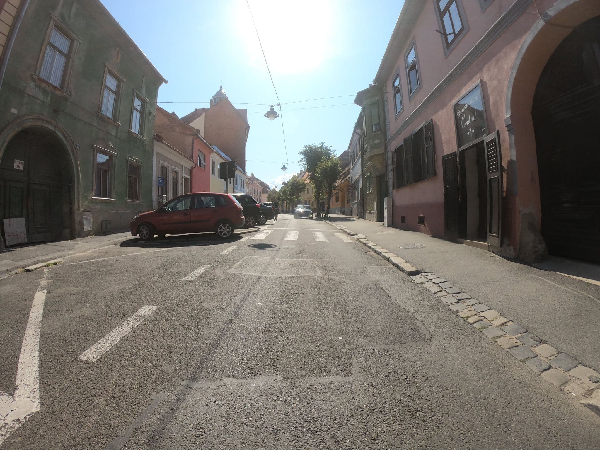 Street view near Pensiunea Central Sibiu, Sibiu — © eneerhut (CC BY-SA · Mapillary)