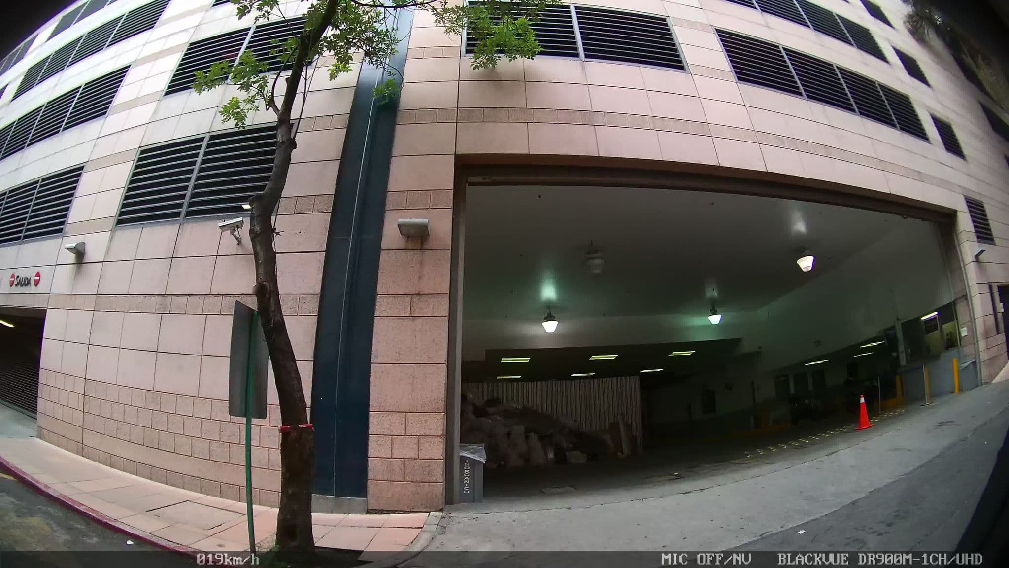 Street view near Monoambientes Cuauhtemoc, Polanco — © kaart_2 (CC BY-SA · Mapillary)
