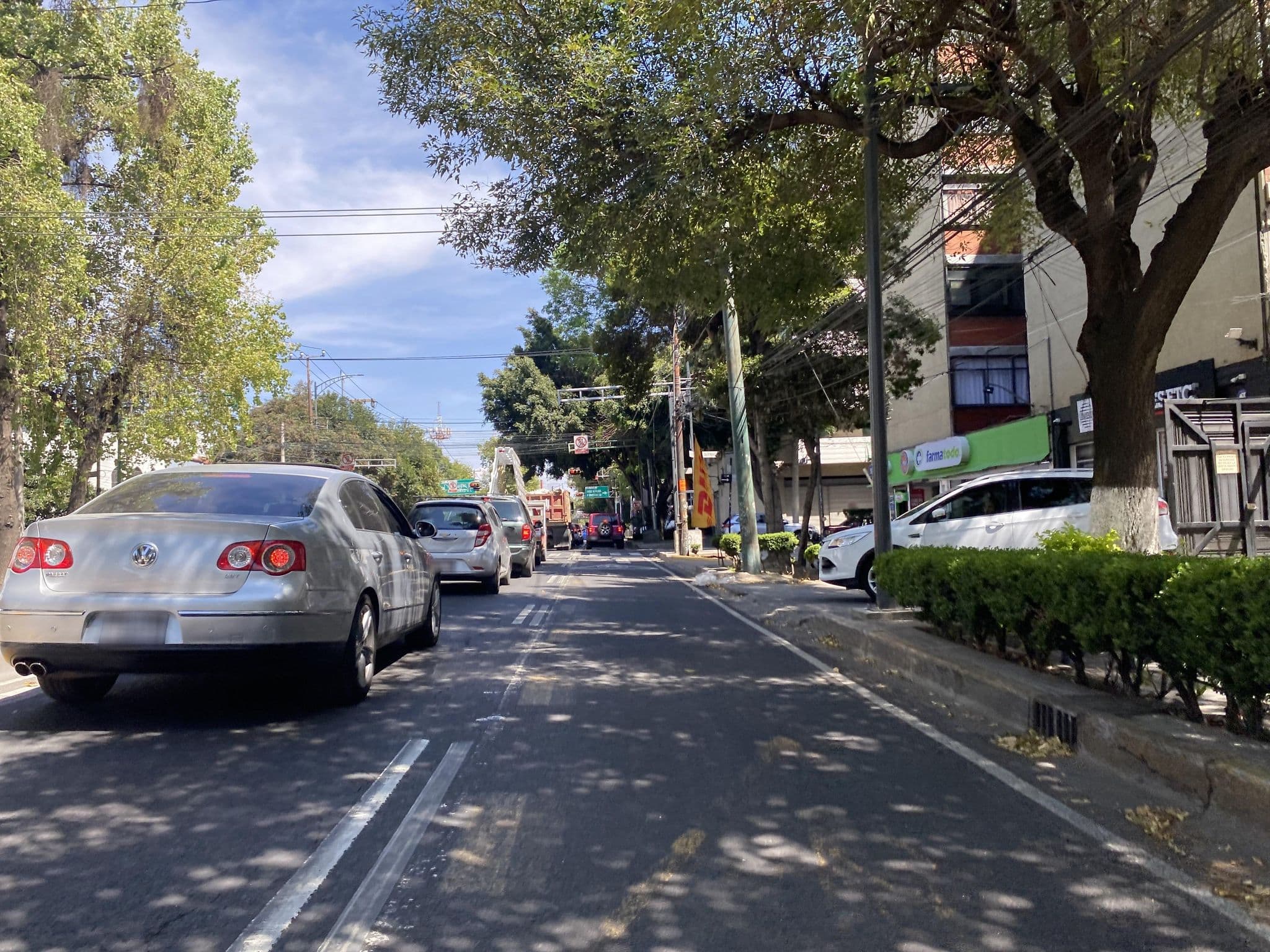 Street view near Alberca Fake, Colonia del Valle — © BatmanIsReal (CC BY-SA · Mapillary)