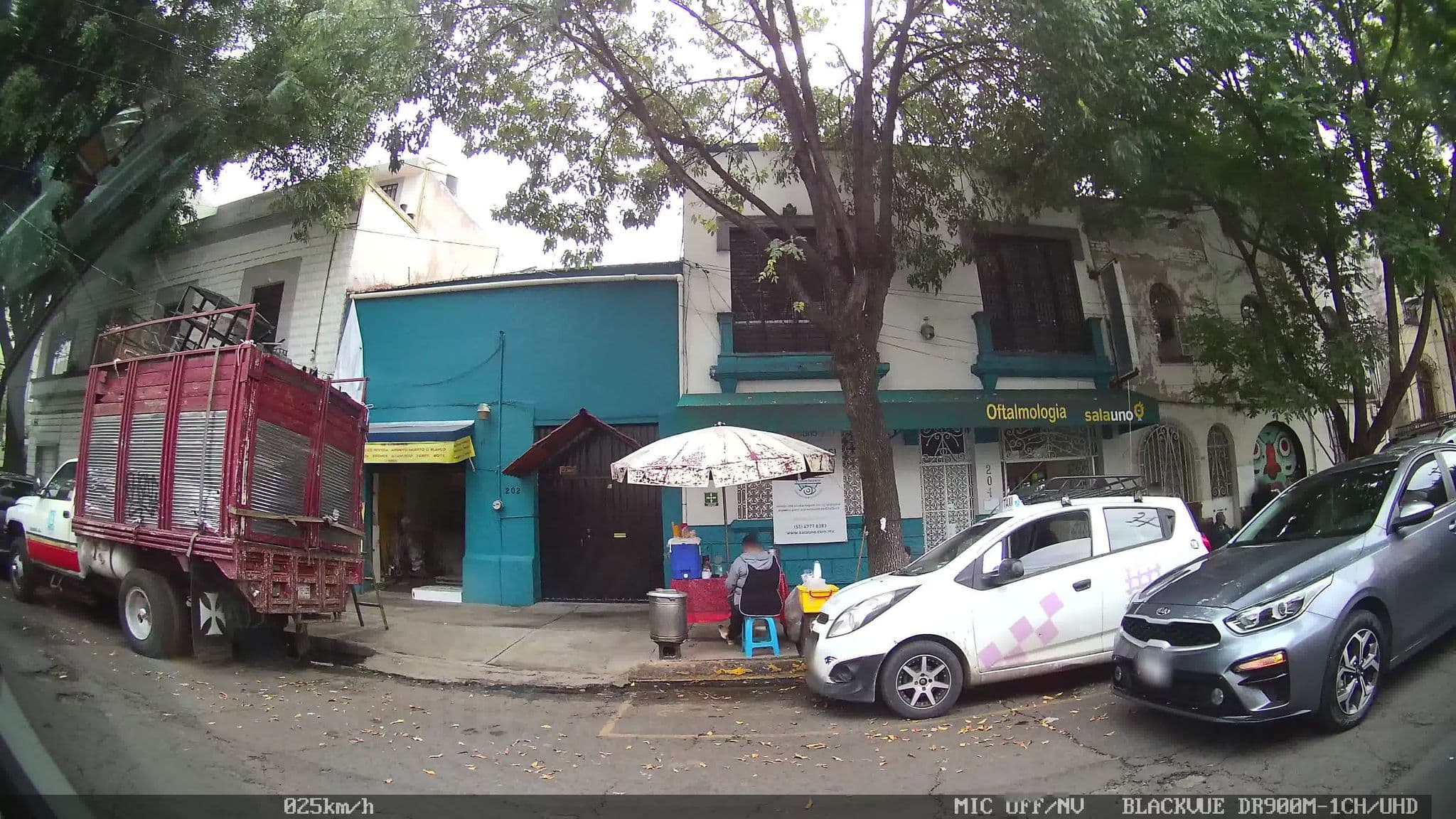 Street view near Hotel Benidorm, Colonia del Valle — © kaart_4 (CC BY-SA · Mapillary)