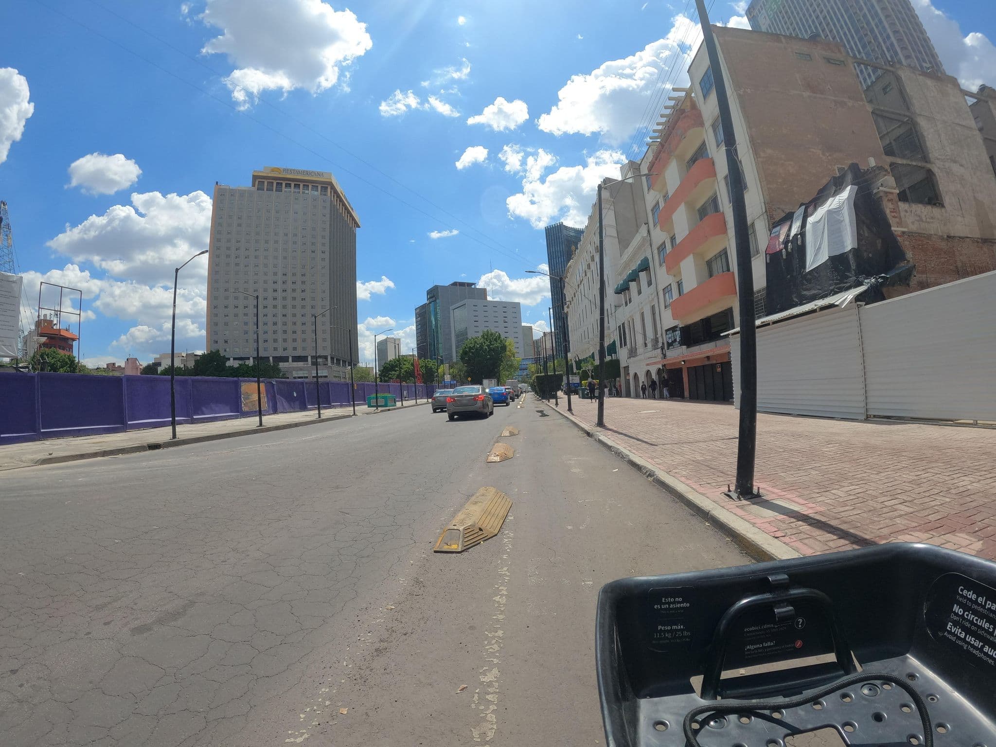 Street view near Hotel Colon Mision Reforma Cd. de Mexico, Cuauhtémoc — © mapero_errante (CC BY-SA · Mapillary)